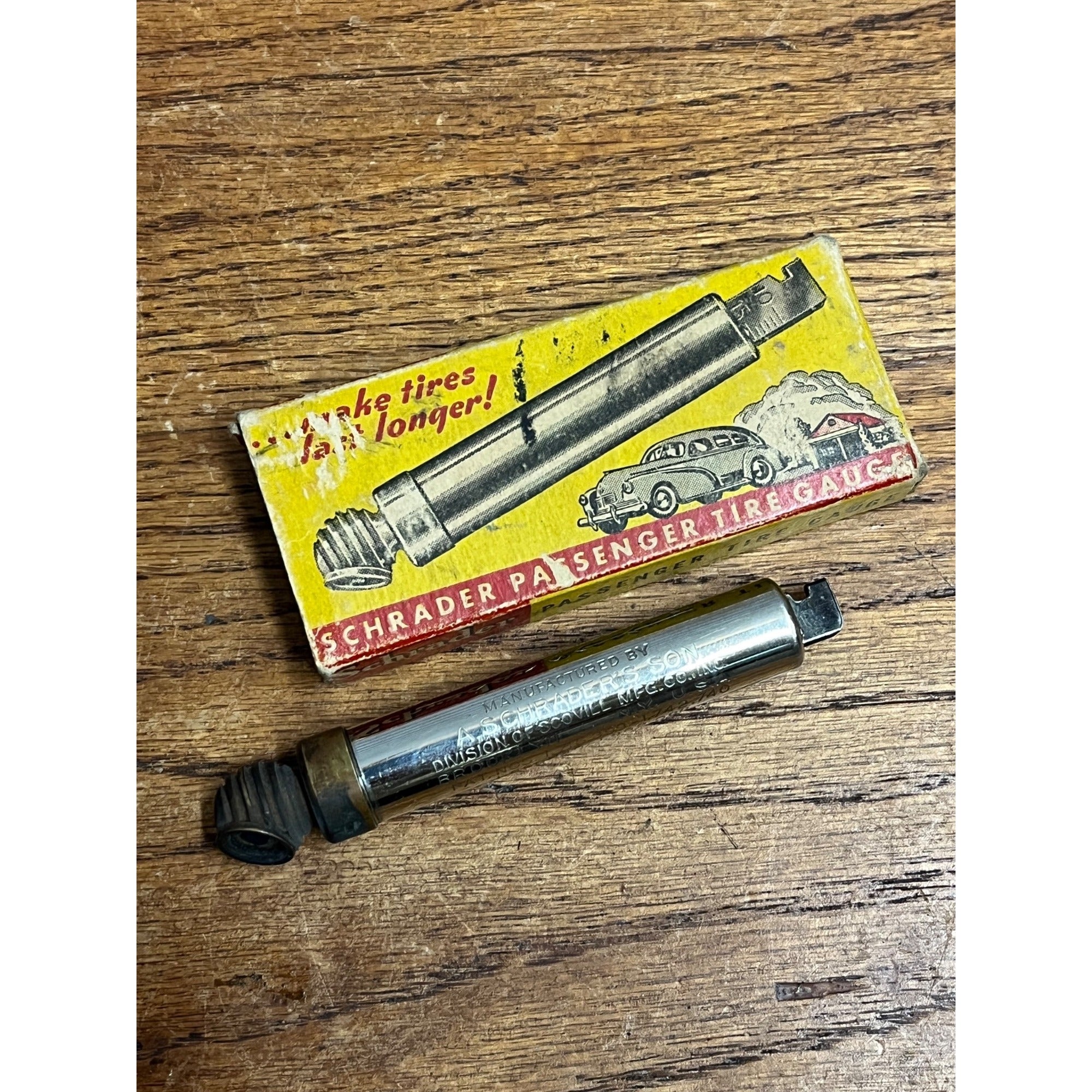Vintage Schrader Passenger Tire Pressure Gauge Antique w/ Original Box