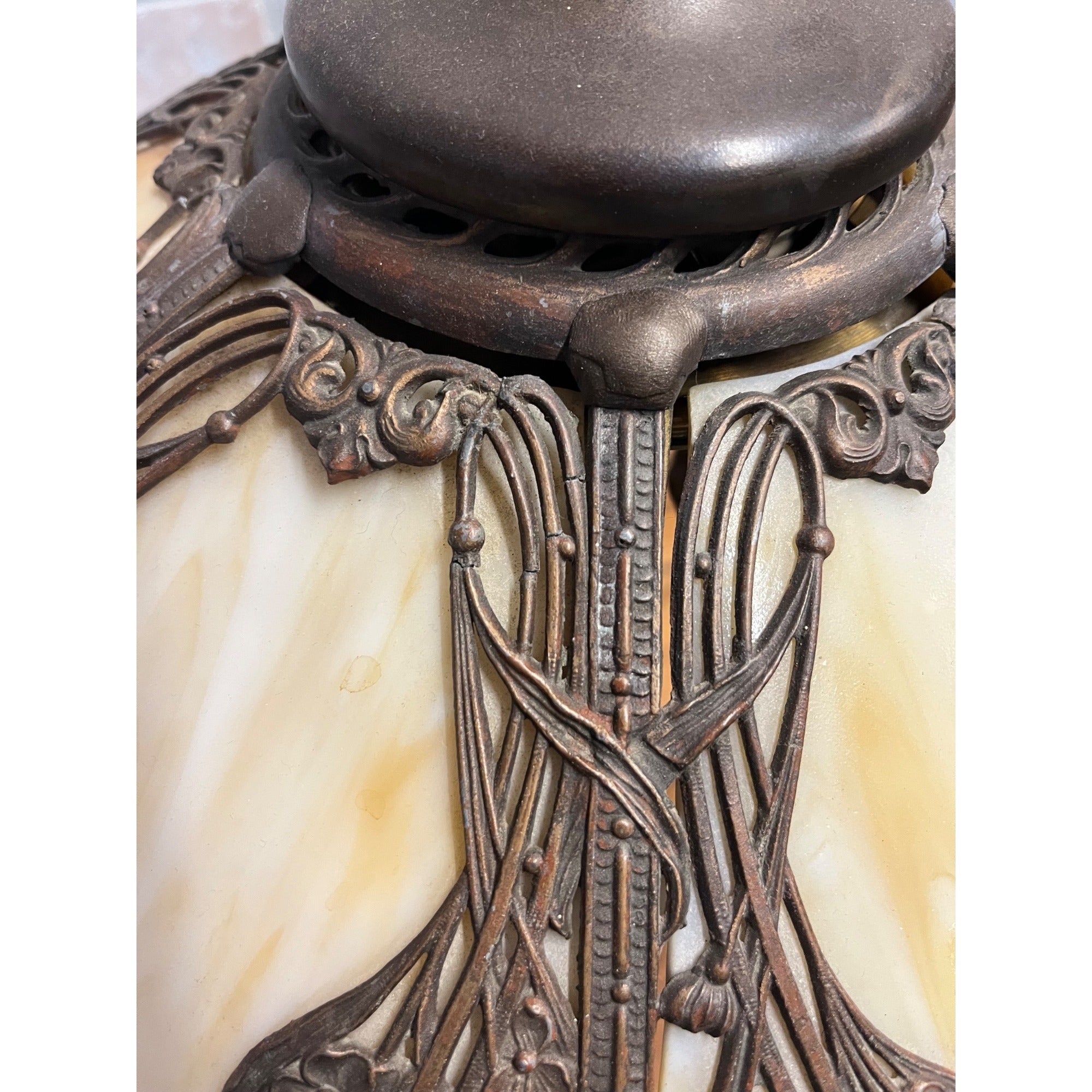 Vintage 1920s Art Nouveau Slag Glass Table Lamp Ornate Floral Pittsburgh Style