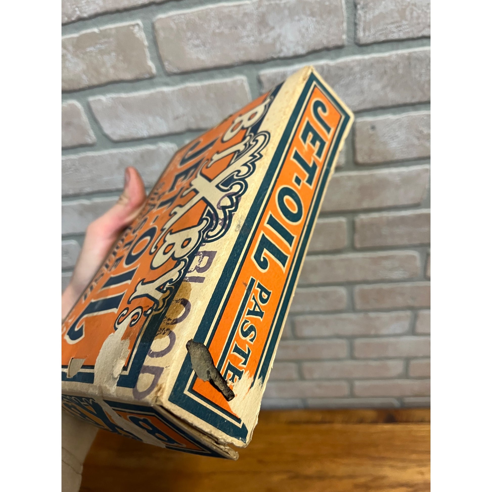 Vintage Bixby’s Jet-Oil Paste Shoe Polish Tins Store Display Advertising Box