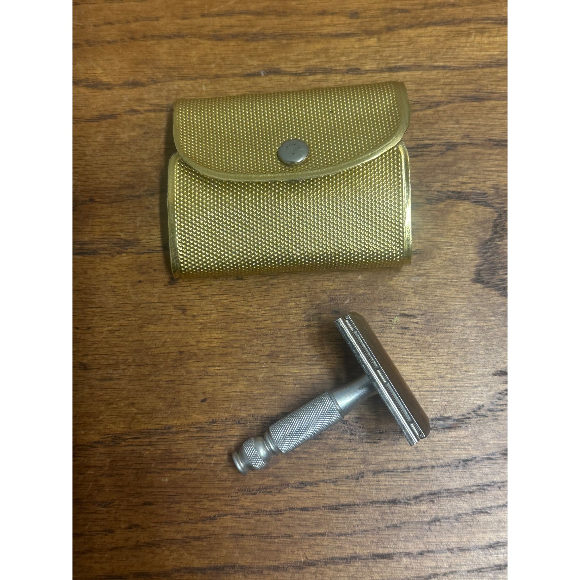 Vintage 1967 Gillette Travel Tech Safety Razor M3 Small Mini 2" w/ Case