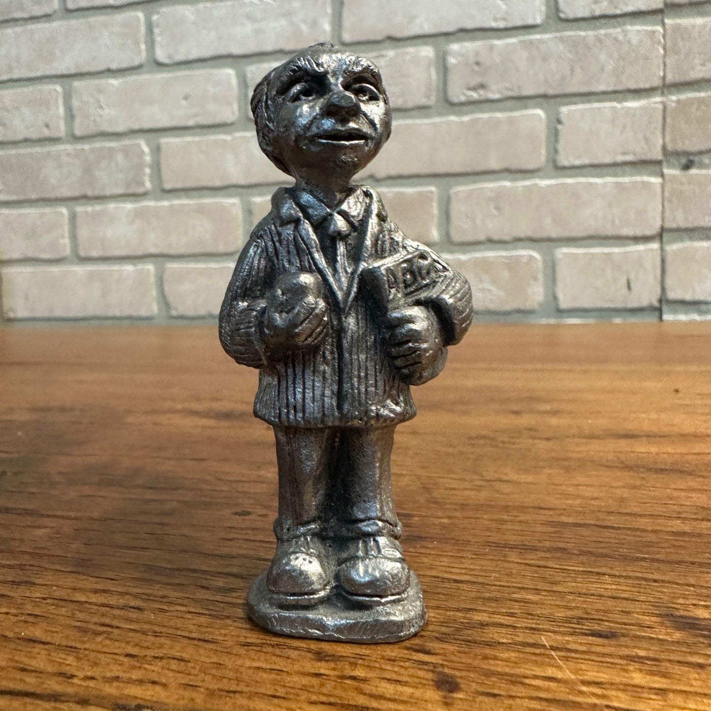 Michael Ricker Pewter Figure - Lawyer 3-1/4" Tall