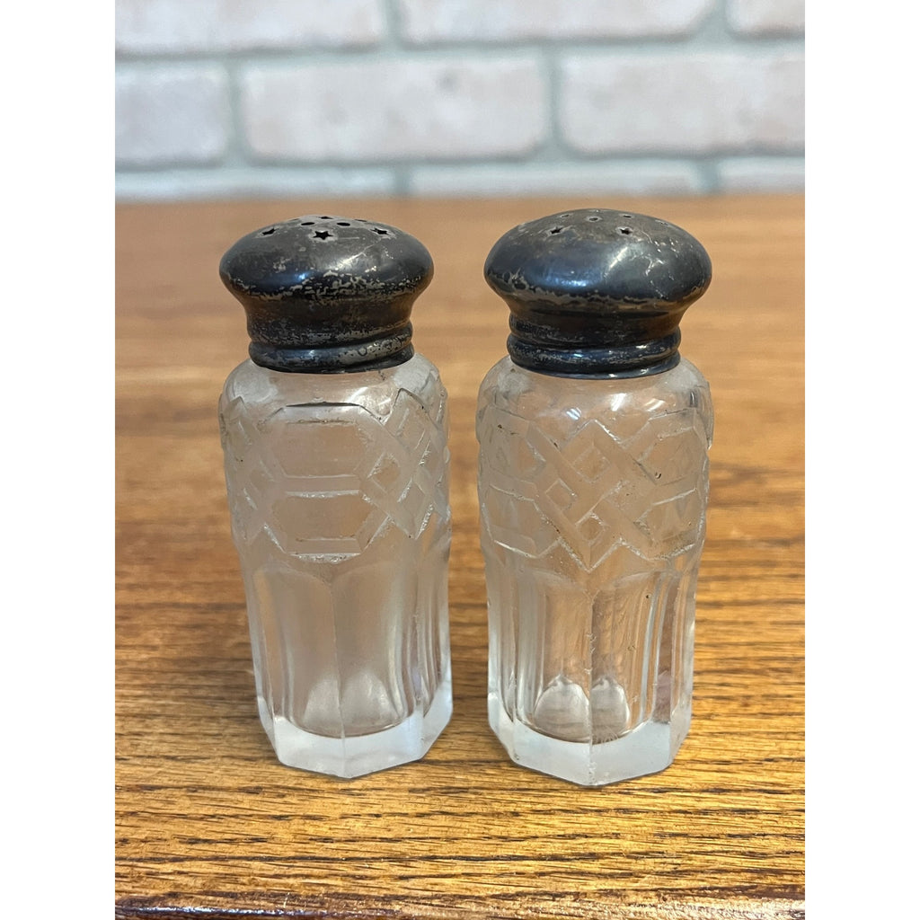 Vintage Sterling Silver Cut out Stars Salt & Pepper Shakers Set 2 Cut Glass