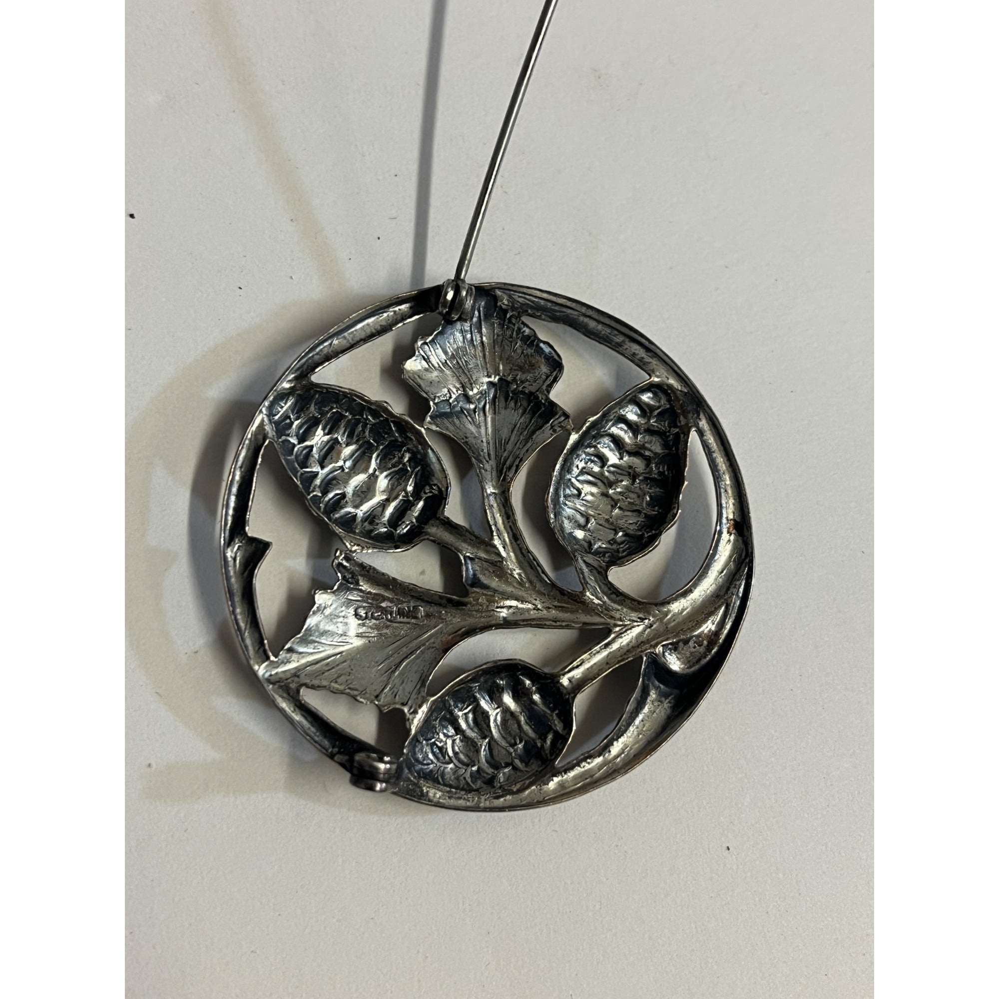 Danecraft Sterling Silver 925 Pine Needle & Pine Cone Branch Circle Brooch Pin
