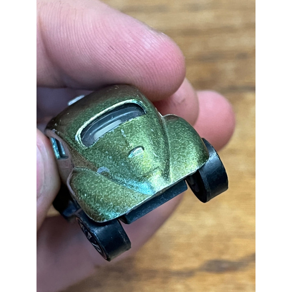 Vintage 1967 Hot Wheels Redline Custom VW Volkswagen Bug TOUGH Olive -- CLEAN