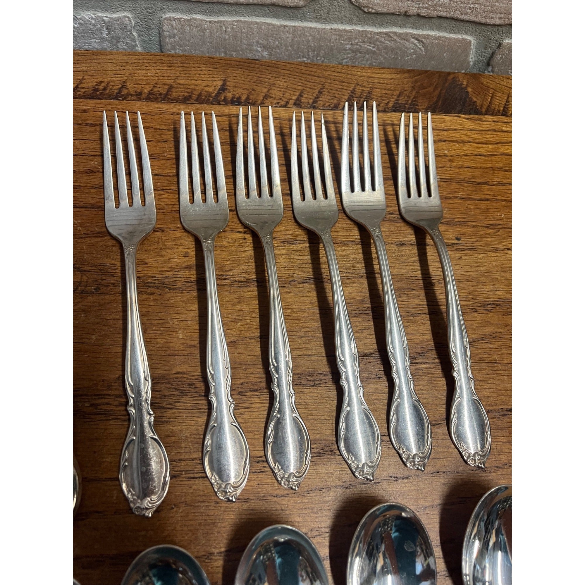 Vintage 1959 Wm Rogers IS Silver Plate Moonlight Lovelight 38pc Set