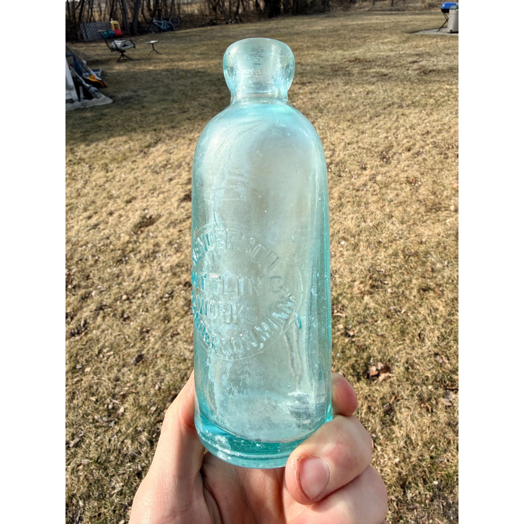 Henderson Bottling Works Hutchinson Soda Bottle, Henderson, Minnesota MN Minn