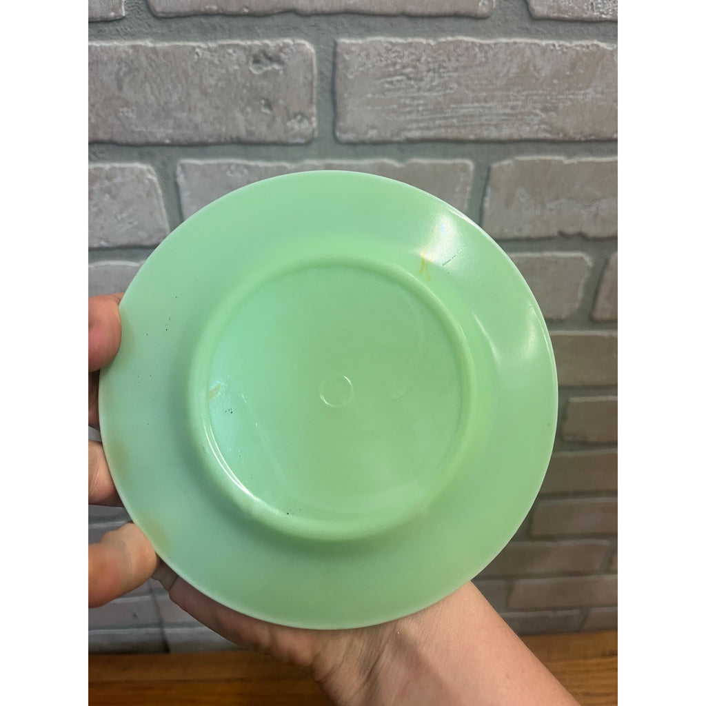 Vintage McKee Jadeite Laurel Childs Dinner Lunch Plate 6" Uranium Glows