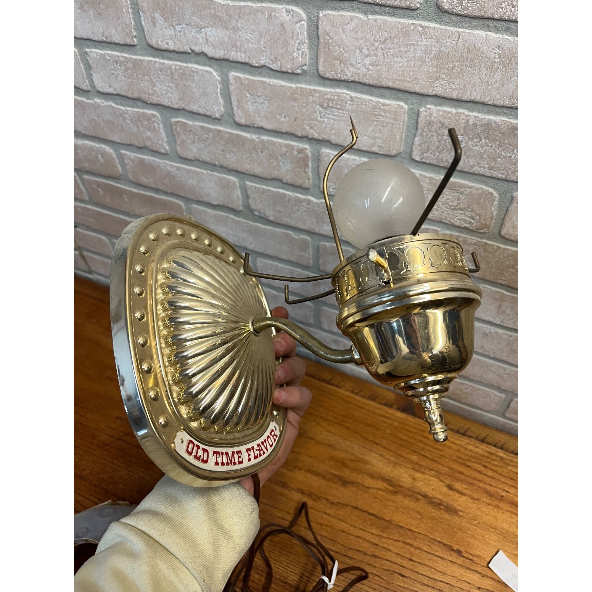 Vintage Pabst Blue Ribbon Beer Motion Heat Lamp Wall Sconce Rotating