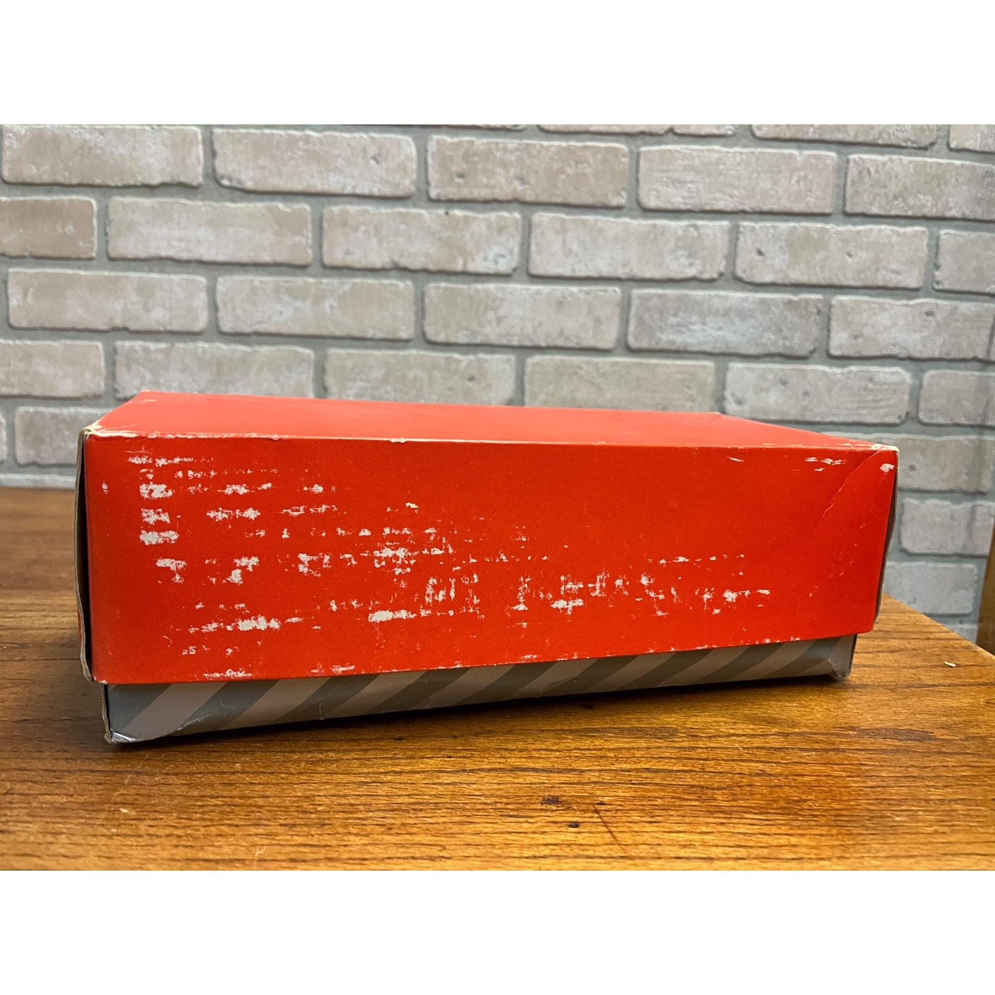 Vintage Nike Air Tech Challenge Agassi EMPTY BOX ONLY Size Mens 7