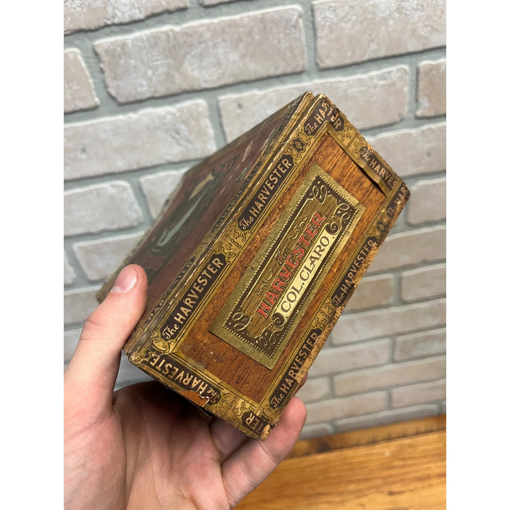 Vintage The Harvester Cigars Advertising Box Empty Milwaukee Wisconsin Uihlein
