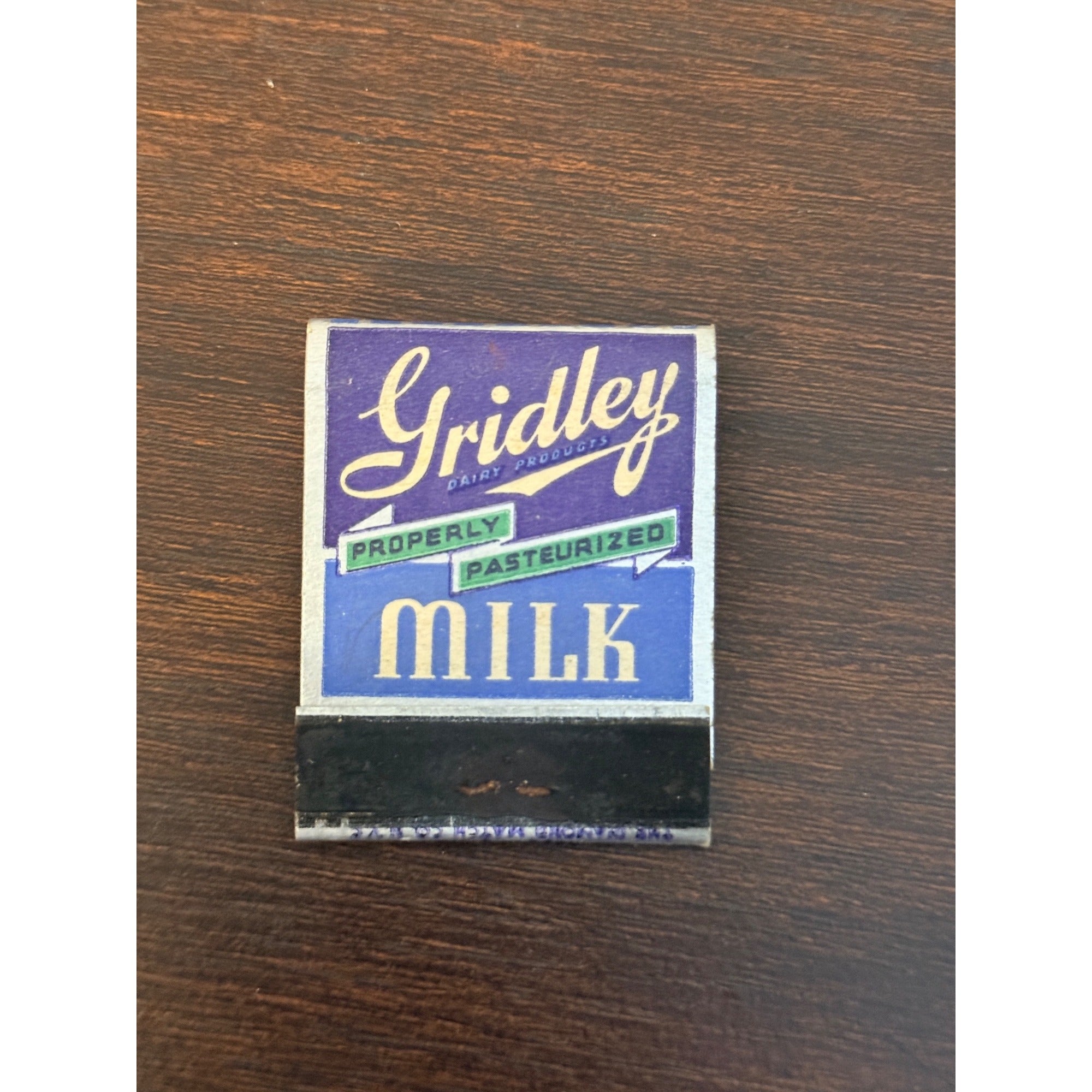 Vintage Gridley Dairy Ice Cream Milk Milwaukee UNSTRUCK Matchbook Advertising