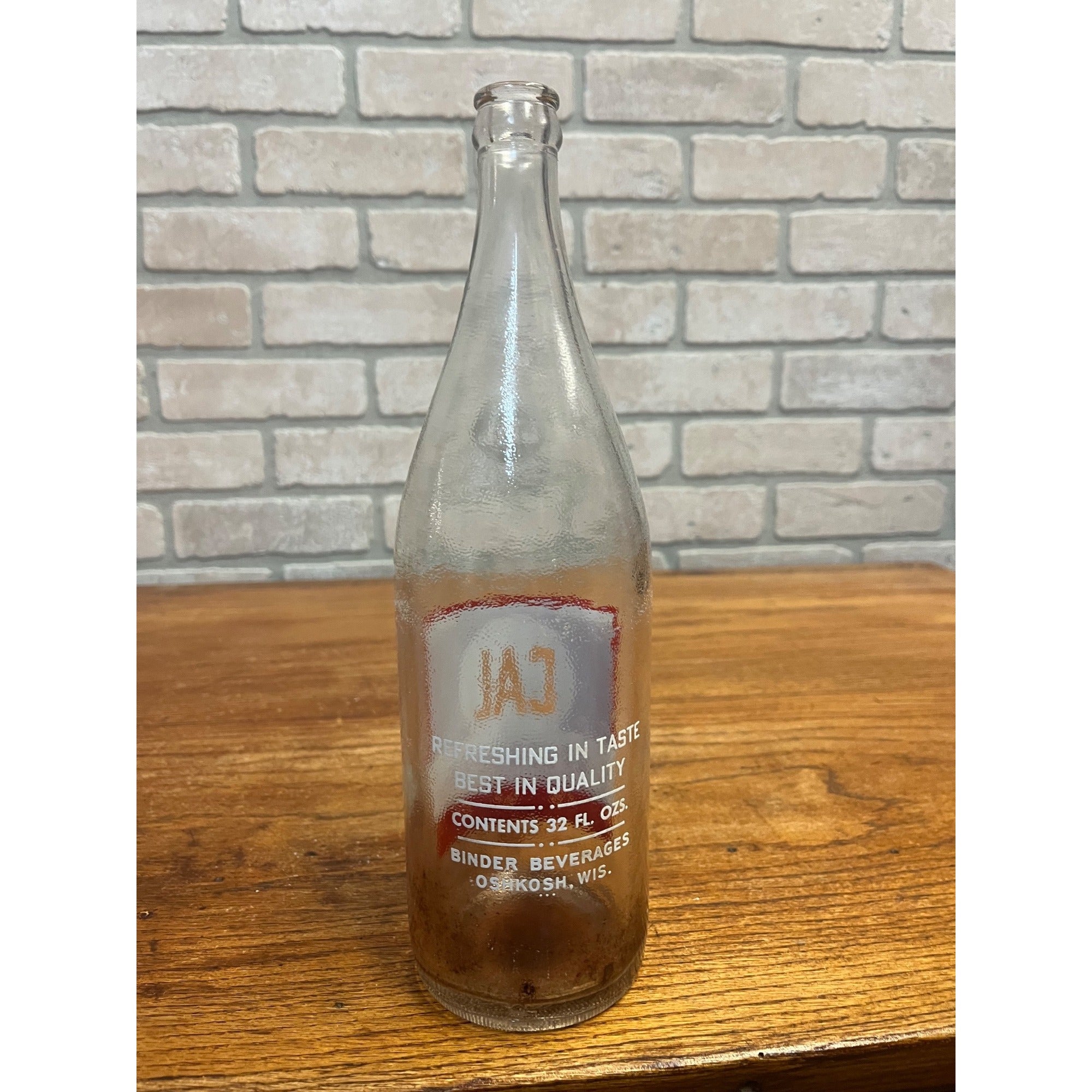 Vintage 32 Fluid Ounces Cal Beverages Glass Soda Bottle Binder Beverages Oshkosh, WI