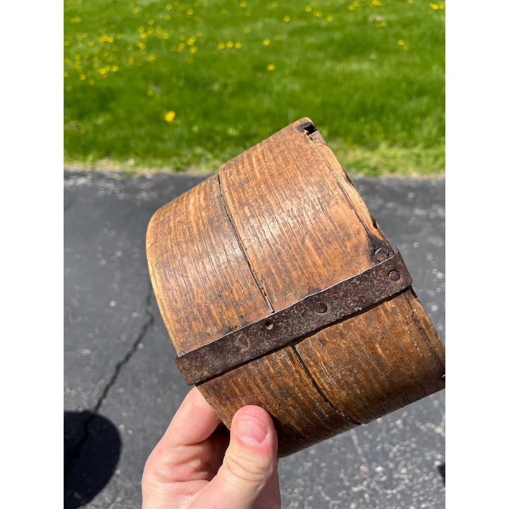 Antique Primitive 19th c. Bent Oak Wooden Grain Measure AAFA Metal Band Repairs