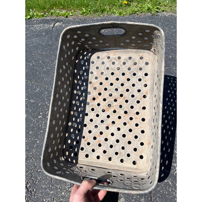RARE Pre Prohibition 1903 Milwaukee Brewing Metal Industrial Beer Crate Basket