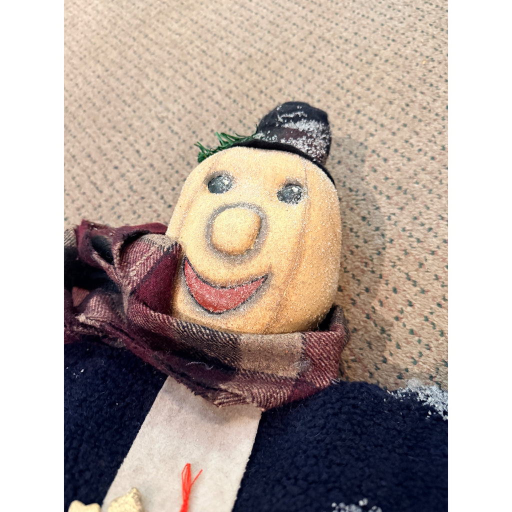 Primitives by Kathy Snowman Door / Wall Hanger Figure Debbie Bryan Collection