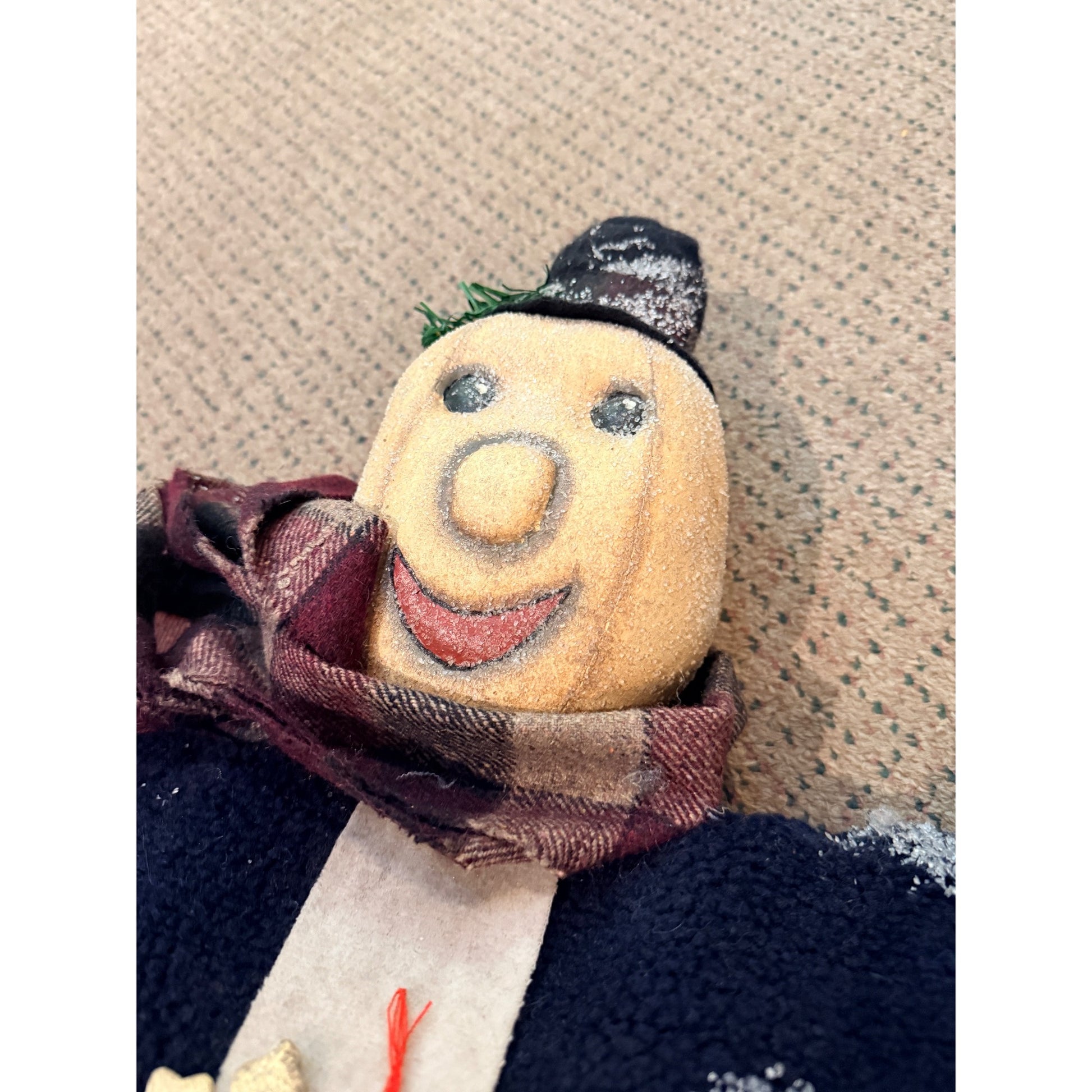 Primitives by Kathy Snowman Door / Wall Hanger Figure Debbie Bryan Collection