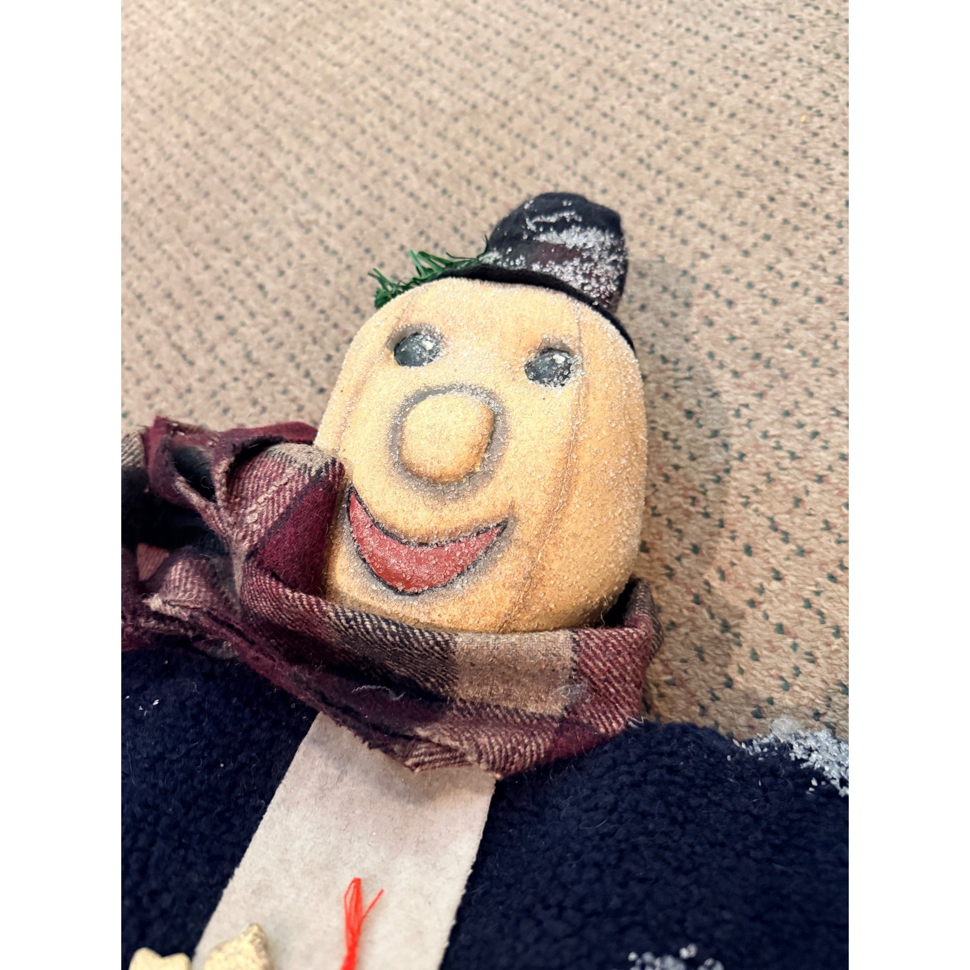 Primitives by Kathy Snowman Door / Wall Hanger Figure Debbie Bryan Collection