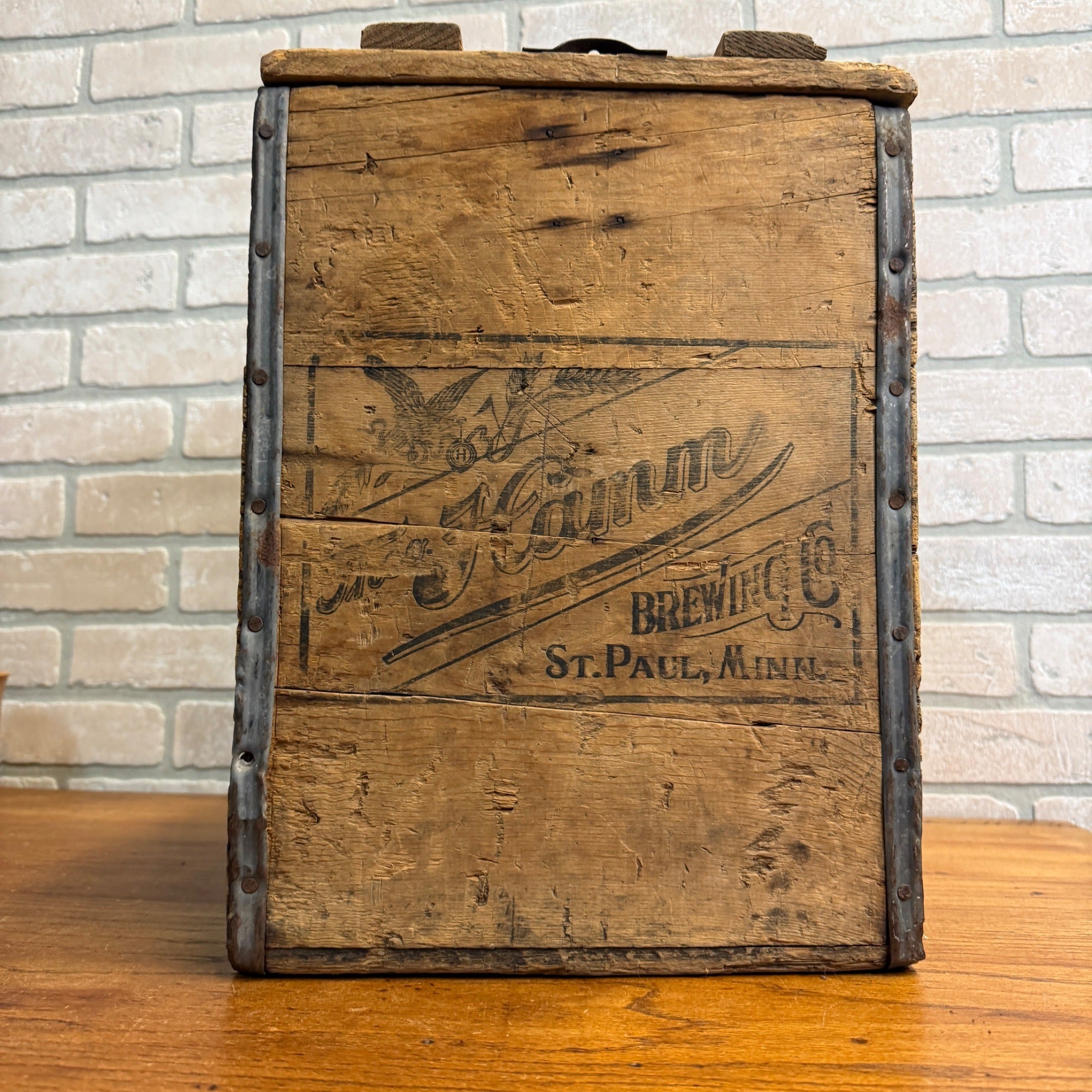 HAMM'S BEER PICNIC BOTTLE WOOD BOX CRATE THEO HAMM BREWING CO ST PAUL MINNESOTA