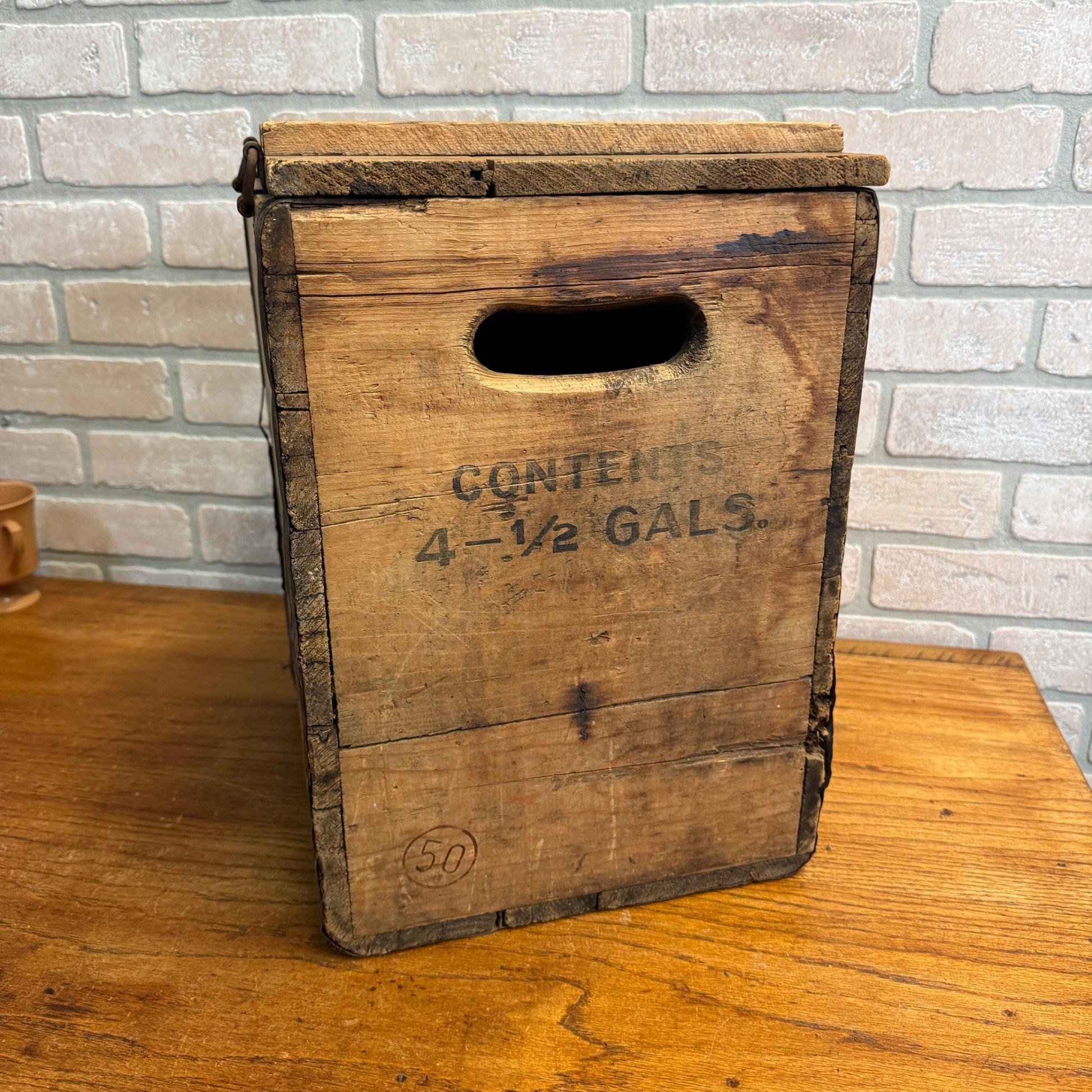 HAMM'S BEER PICNIC BOTTLE WOOD BOX CRATE THEO HAMM BREWING CO ST PAUL MINNESOTA