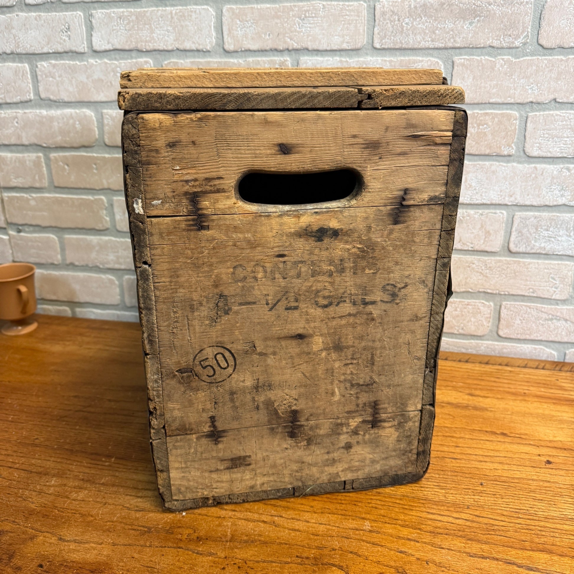 HAMM'S BEER PICNIC BOTTLE WOOD BOX CRATE THEO HAMM BREWING CO ST PAUL MINNESOTA