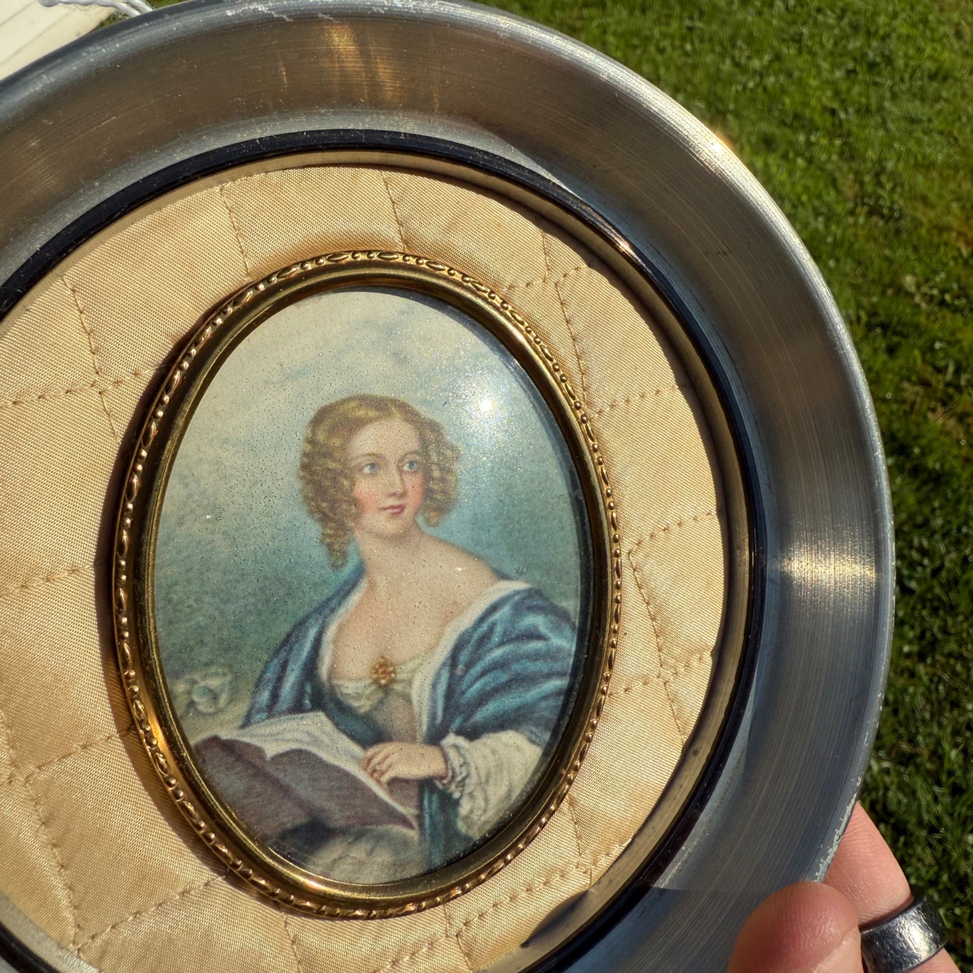 Vintage MCM Mid-Century Cameo Creation Countess Cowper Chrome Frame