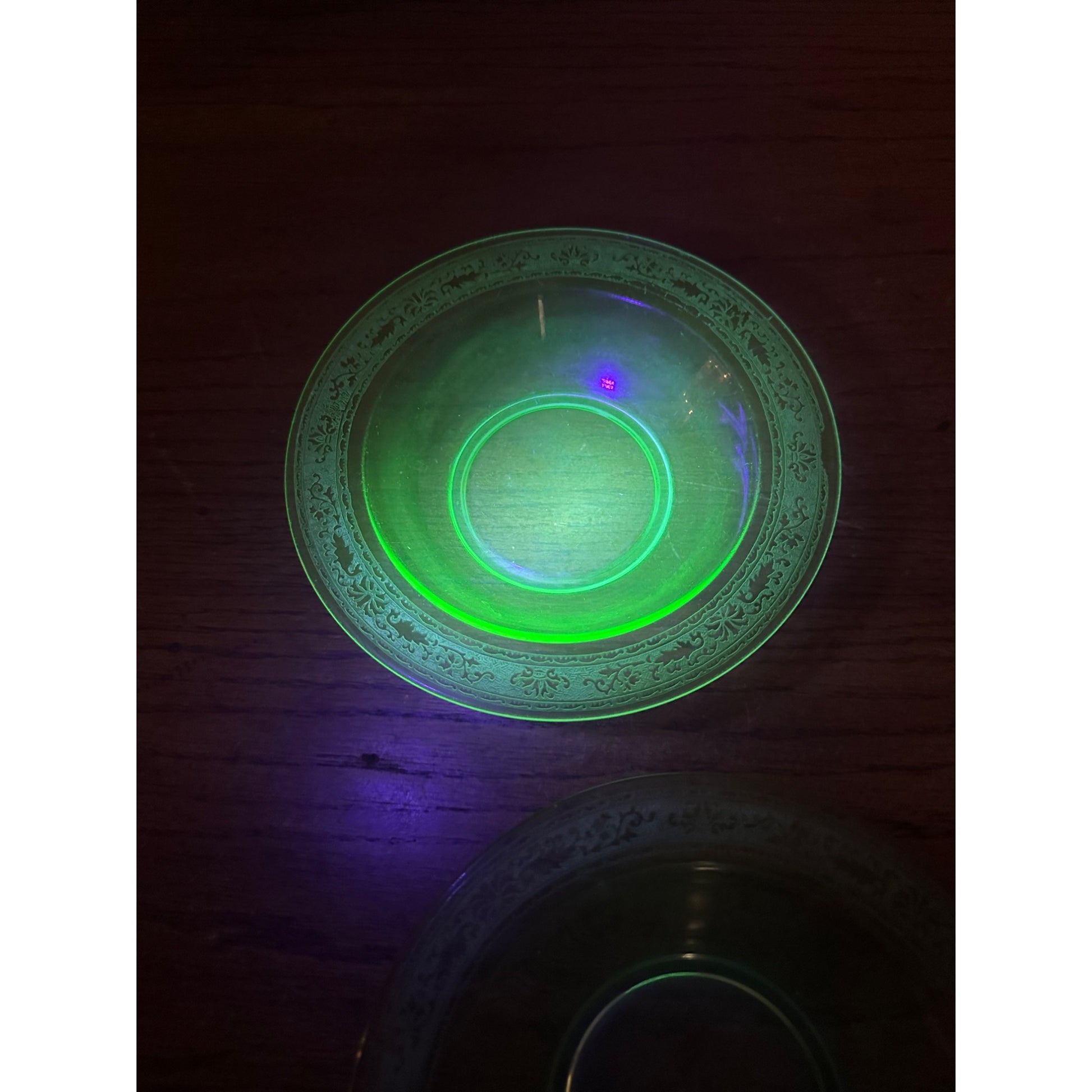 Vintage Lot (2) Fostoria #273 Royal Etch Cereal Soup Bowls Pair Uranium Glows