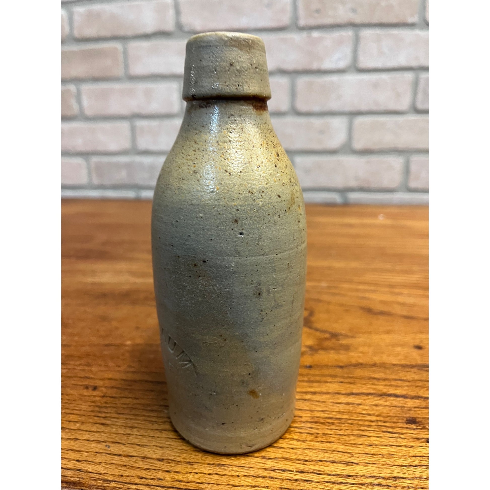 Antique 1800s GRISBAUM & KEHREIN Milwaukee Wis. Clay Stoneware Beer Bottle