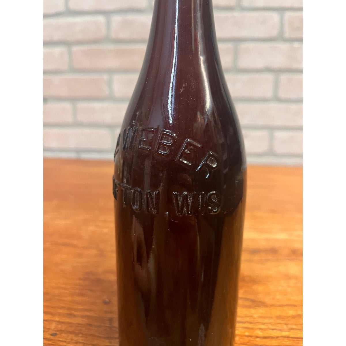 Pre-Prohibition Wm. Weber Grafton, Wis. Wisconsin Embossed Beer Bottle Amber