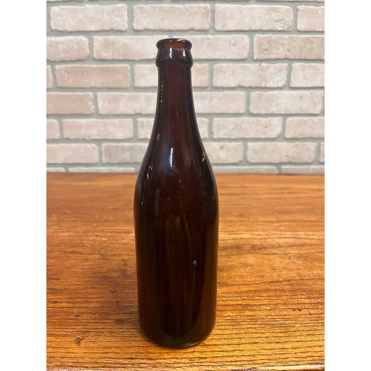 Pre-Prohibition Wm. Weber Grafton, Wis. Wisconsin Embossed Beer Bottle Amber