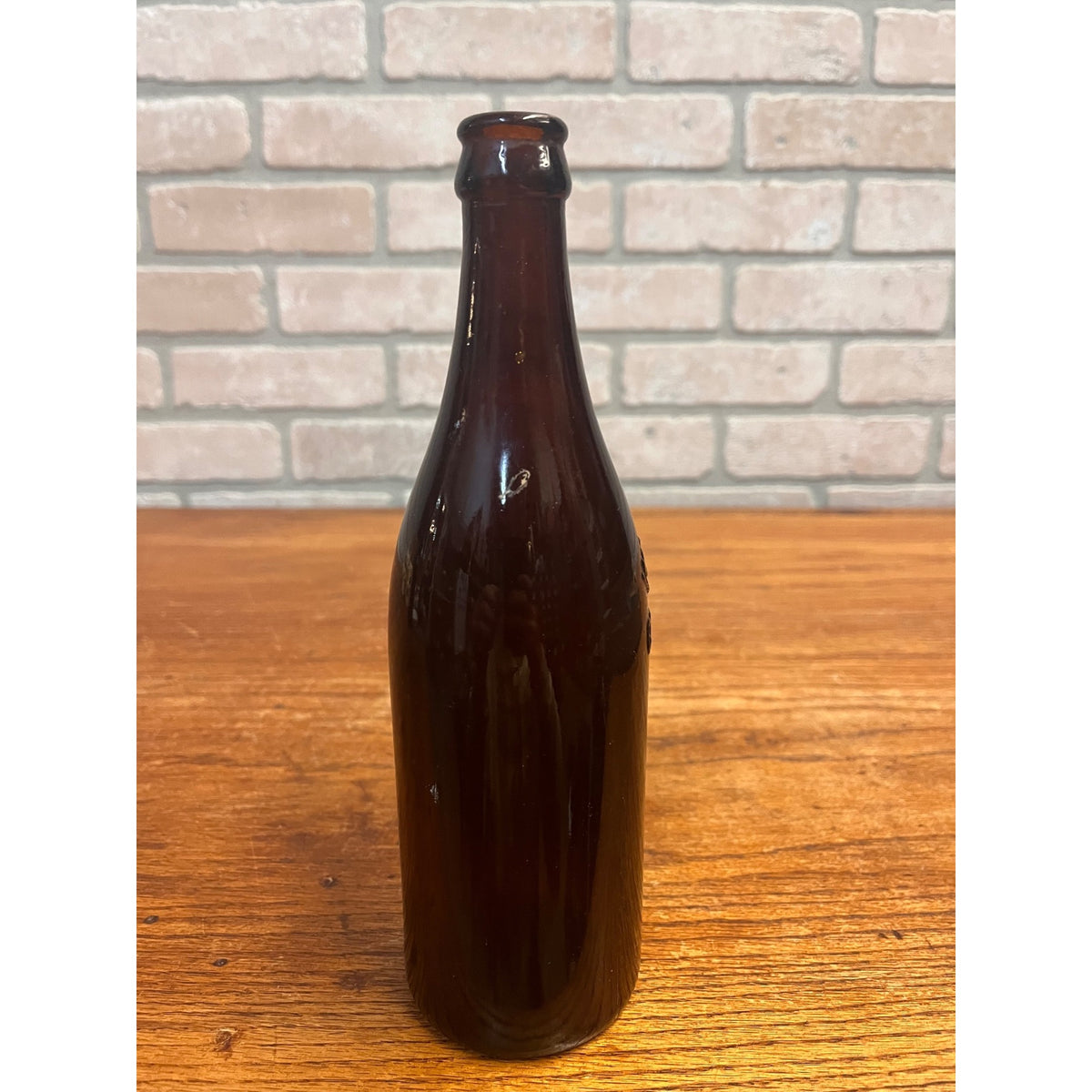 Pre-Prohibition Wm. Weber Grafton, Wis. Wisconsin Embossed Beer Bottle Amber