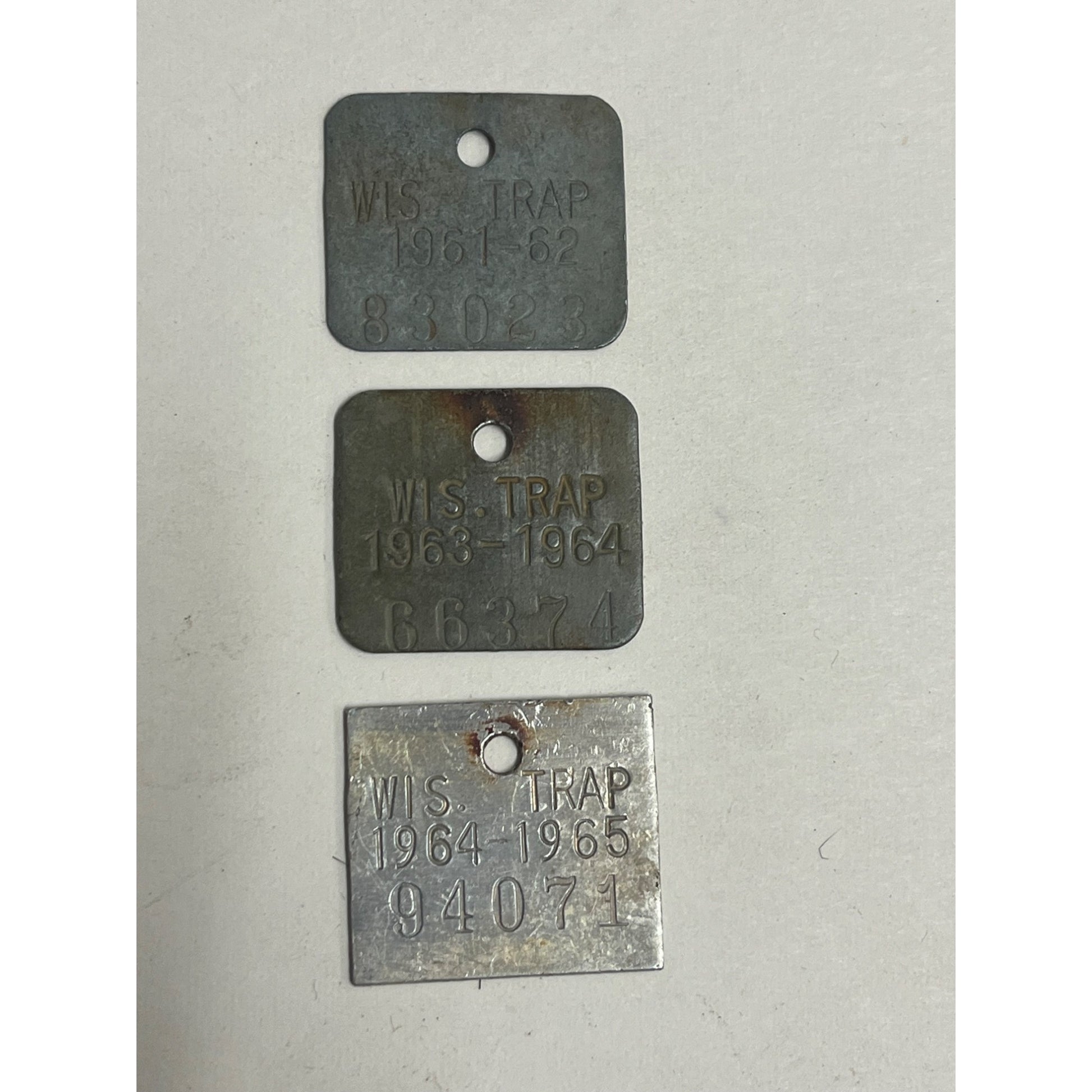Vintage 1961 - 1965 Wisconsin Trap Tags Trapping Hunting License Lot (3)
