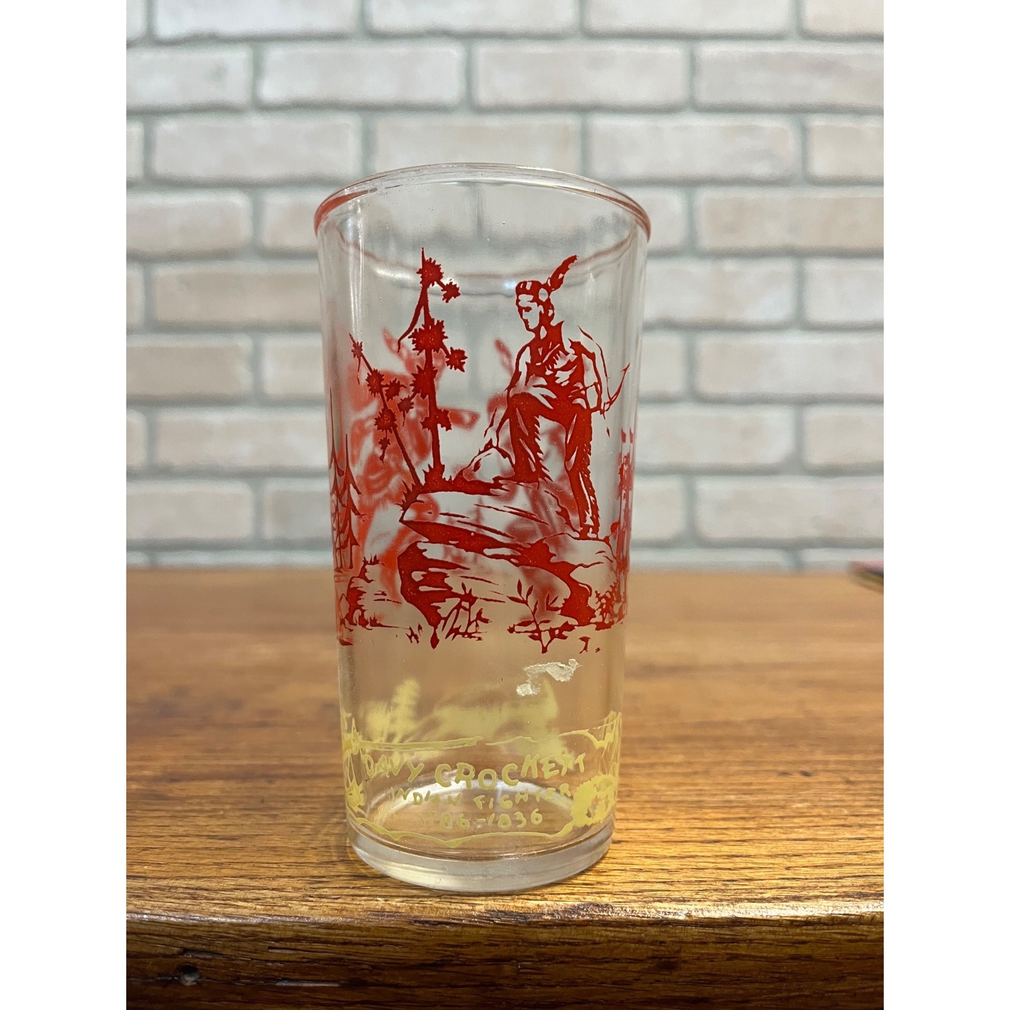 Vintage 1950s Davy Crockett Indian Fighter Glass Tumbler Drinking Glass Red