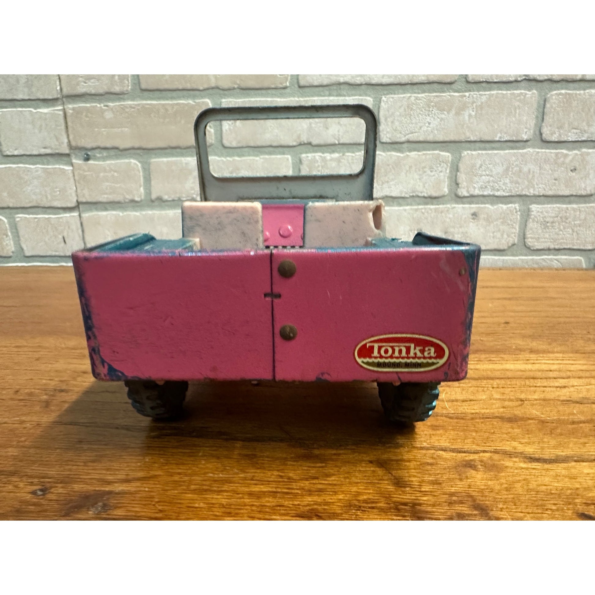 Vintage Tonka Pressed Steel Pink Surrey Jeep for Parts Restore Restoration