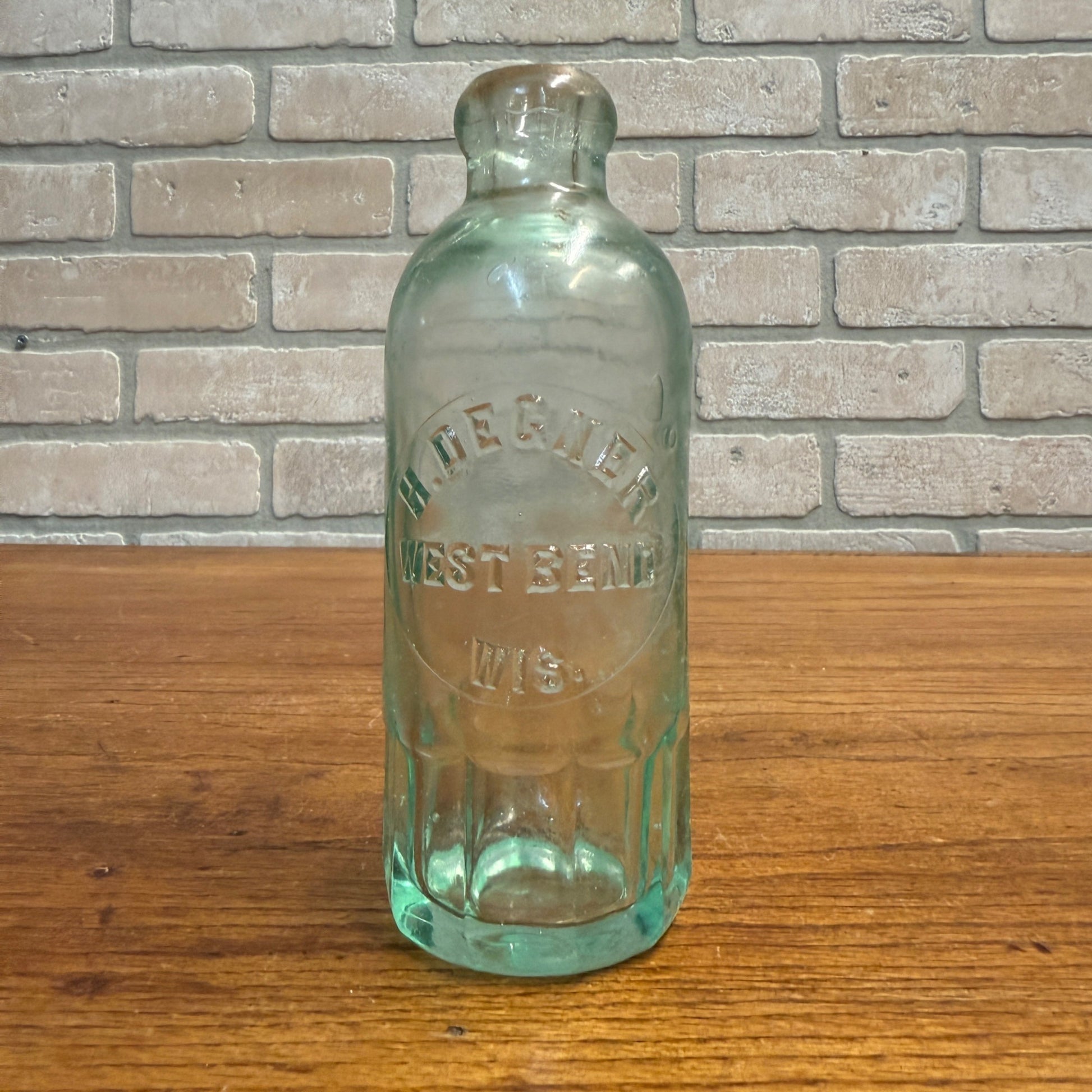 RARE Antique H. Degner-- West Bend, Wis -- Hutchinson Soda Blob Bottle WI