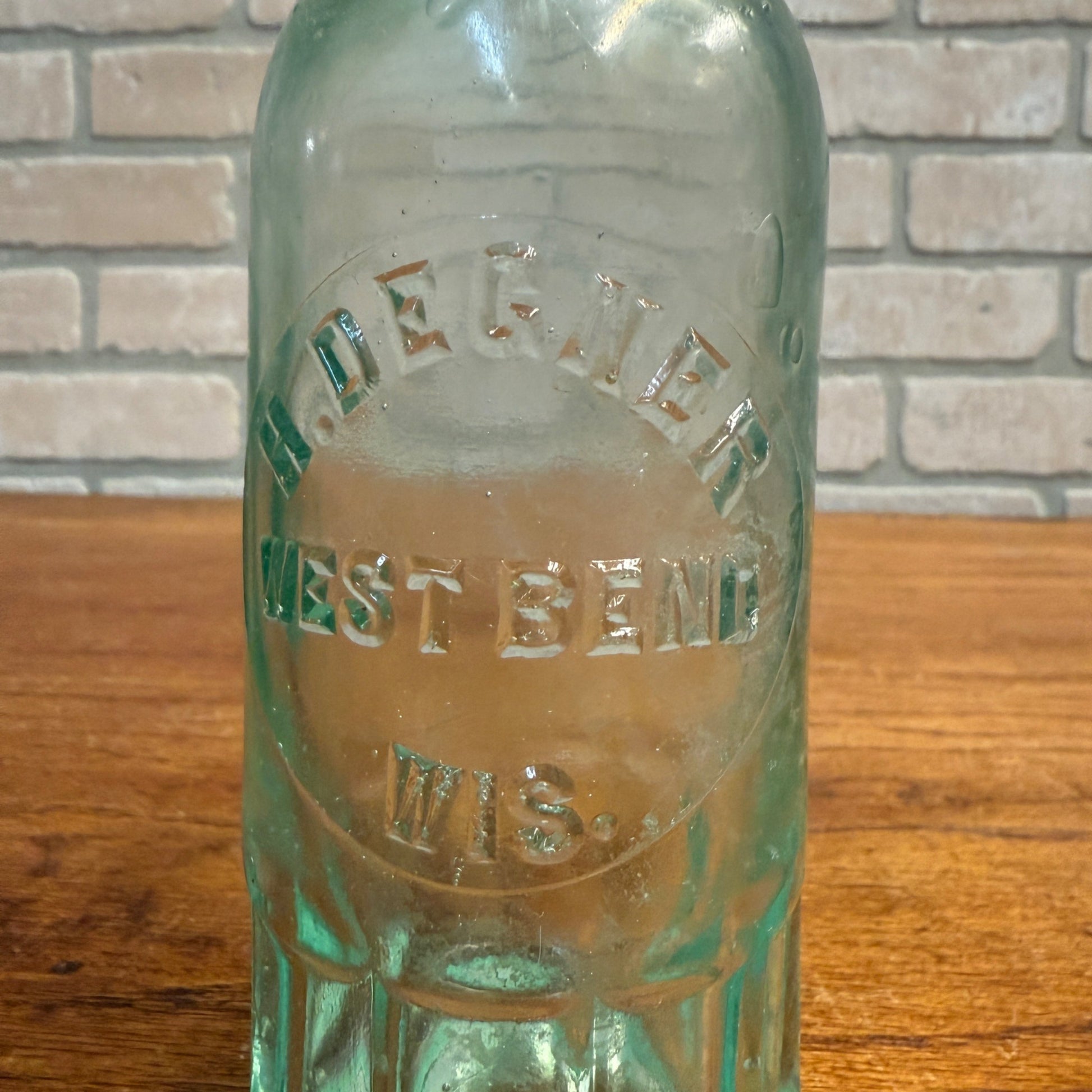 RARE Antique H. Degner-- West Bend, Wis -- Hutchinson Soda Blob Bottle WI