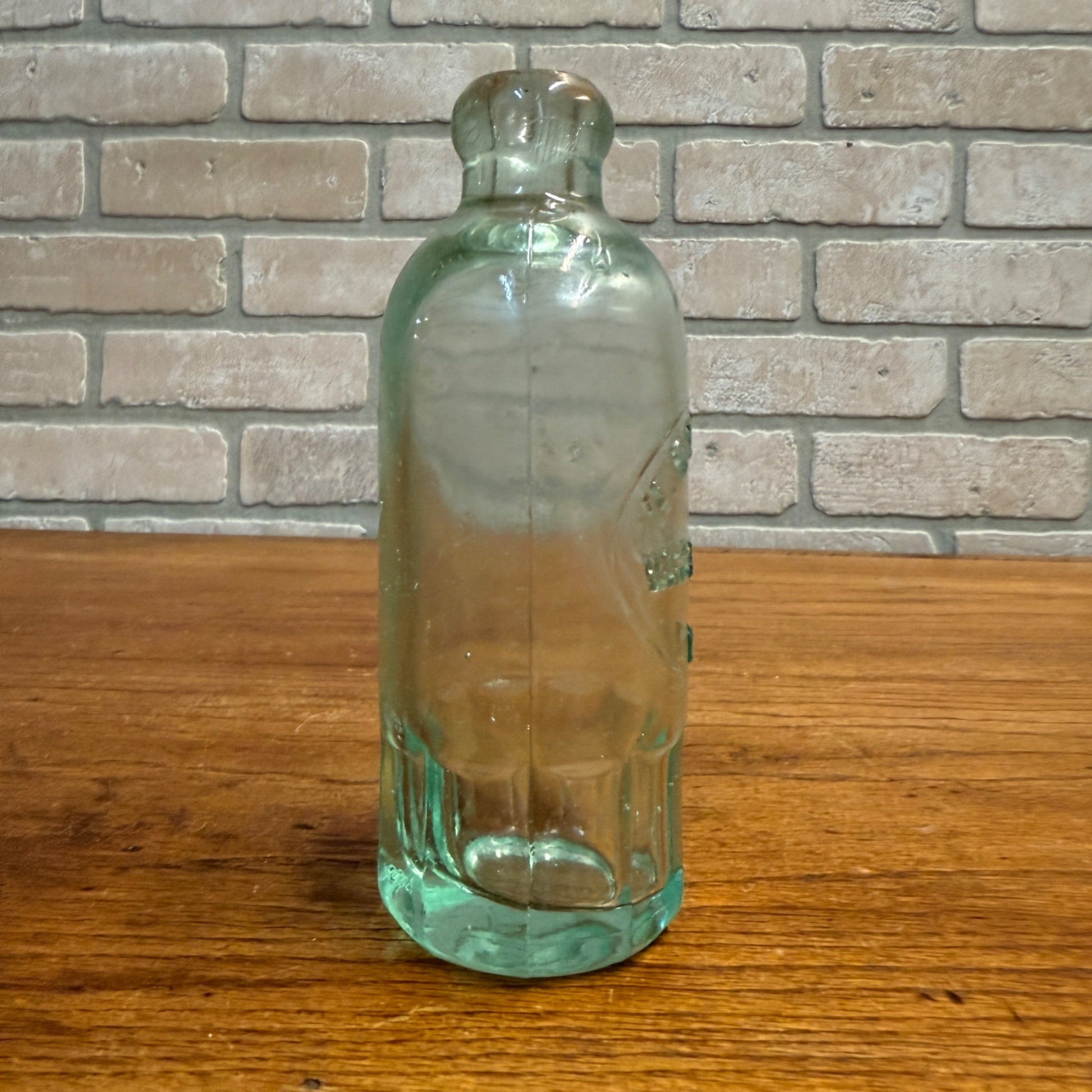 RARE Antique H. Degner-- West Bend, Wis -- Hutchinson Soda Blob Bottle WI