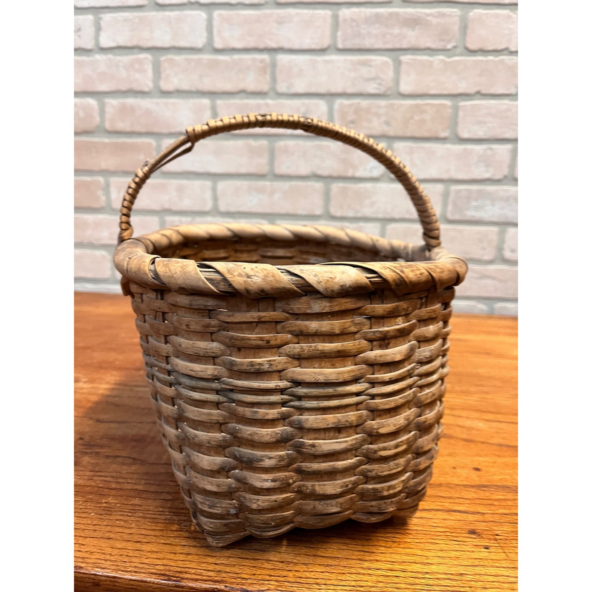 Antique 19th Century American Oak Splint Gathering Basket Primitive Folk Art