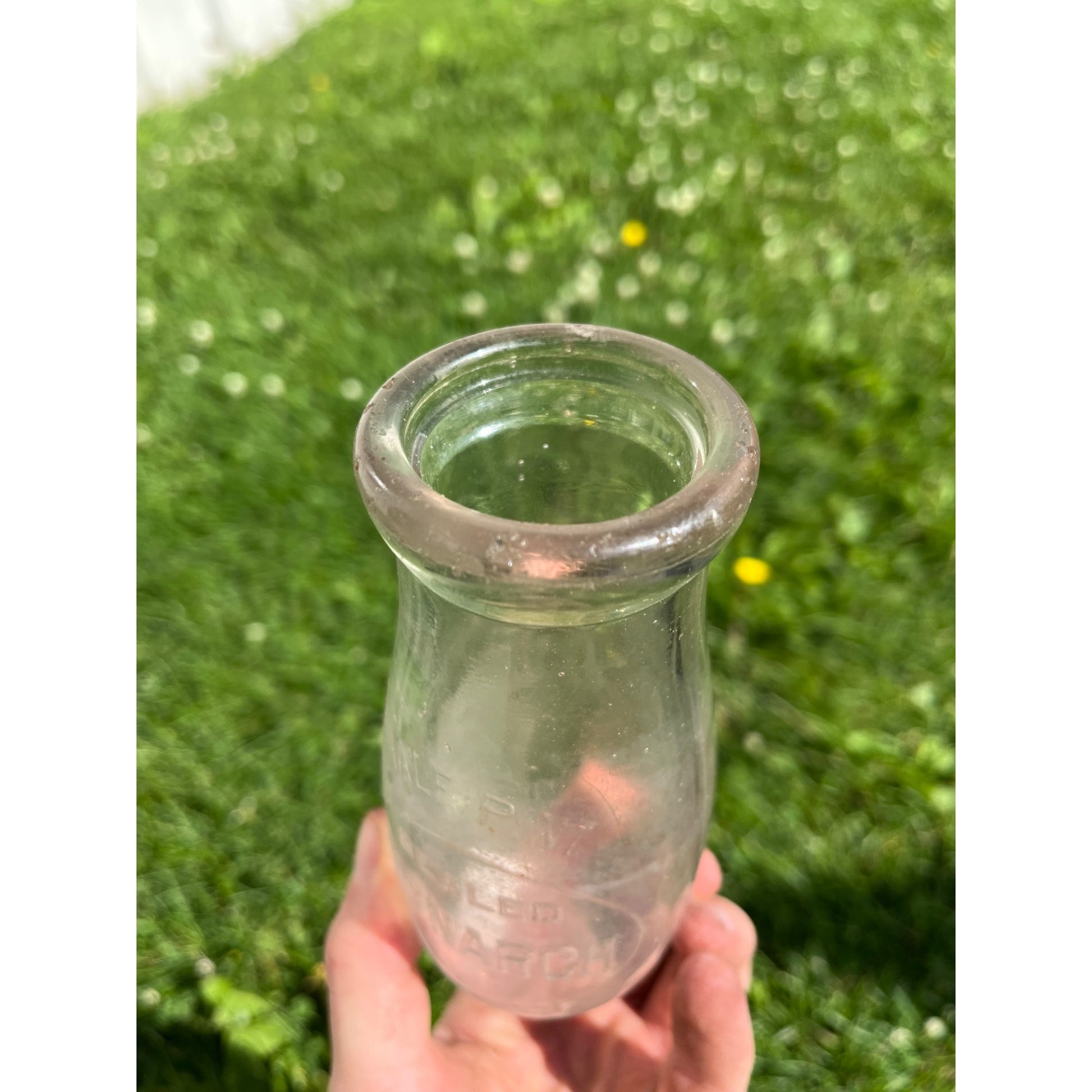 Vintage Half Pint Milk Bottle Monarch Ice Cream Dairy Wadena Minnesota MN
