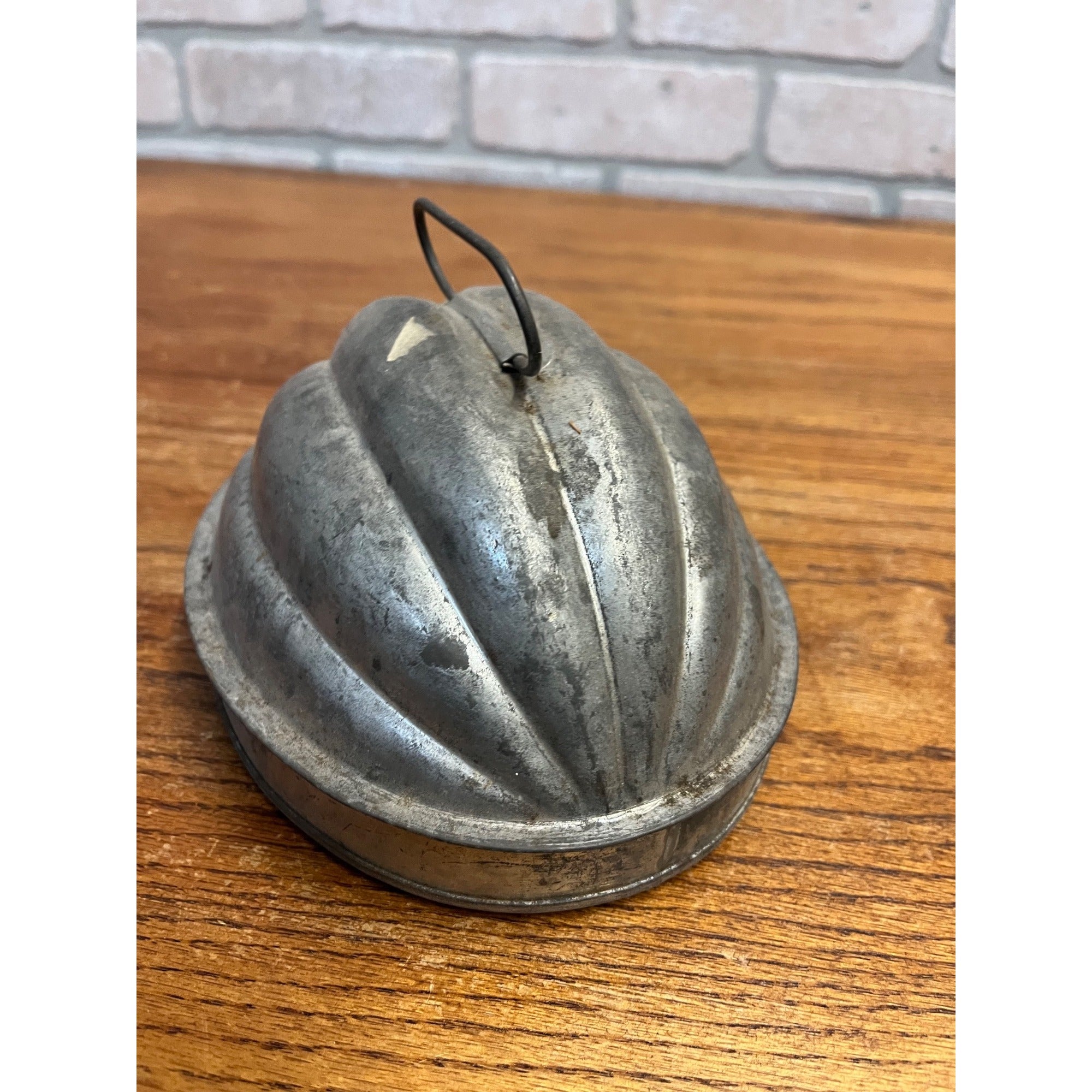 Vintage Tin Plum Pudding Jello Mold, Acorn Melon Shape, Cake Pan Farmhouse