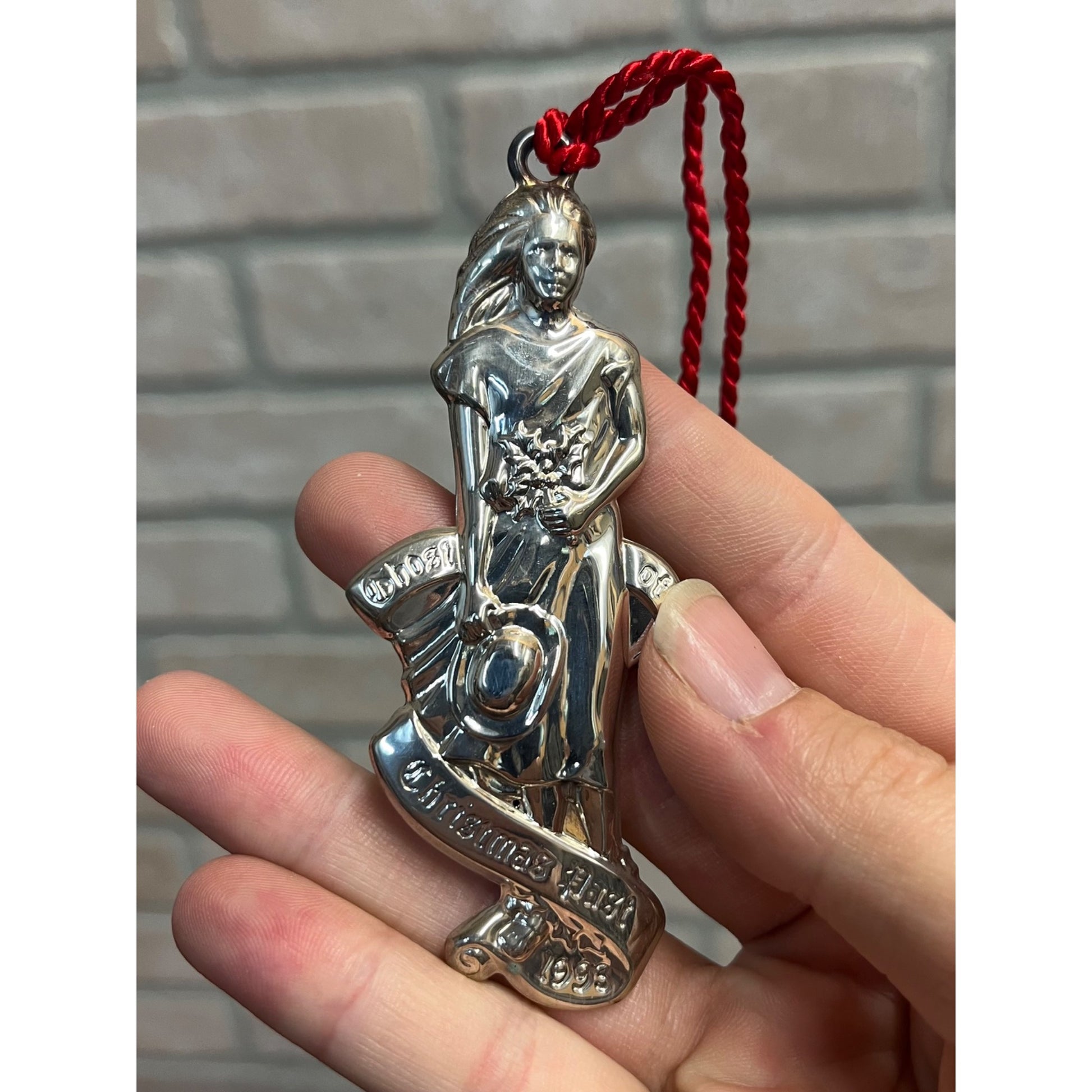 Oneida Sterling Silver Dickens A Christmas Carol Ornament 1993 Past
