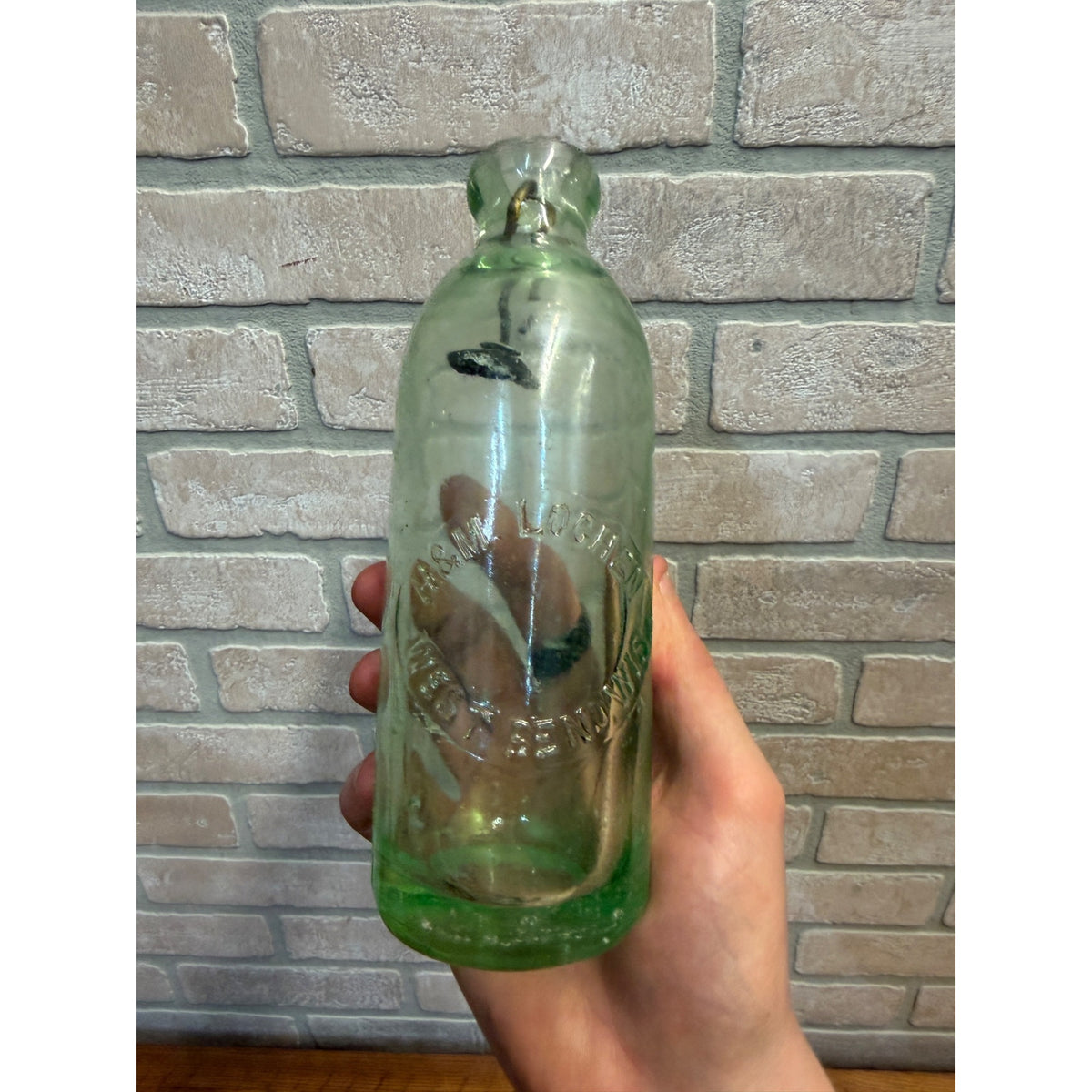 RARE Antique H&M Lochen -- West Bend, Wis -- Hutchinson Soda Blob Bottle WI
