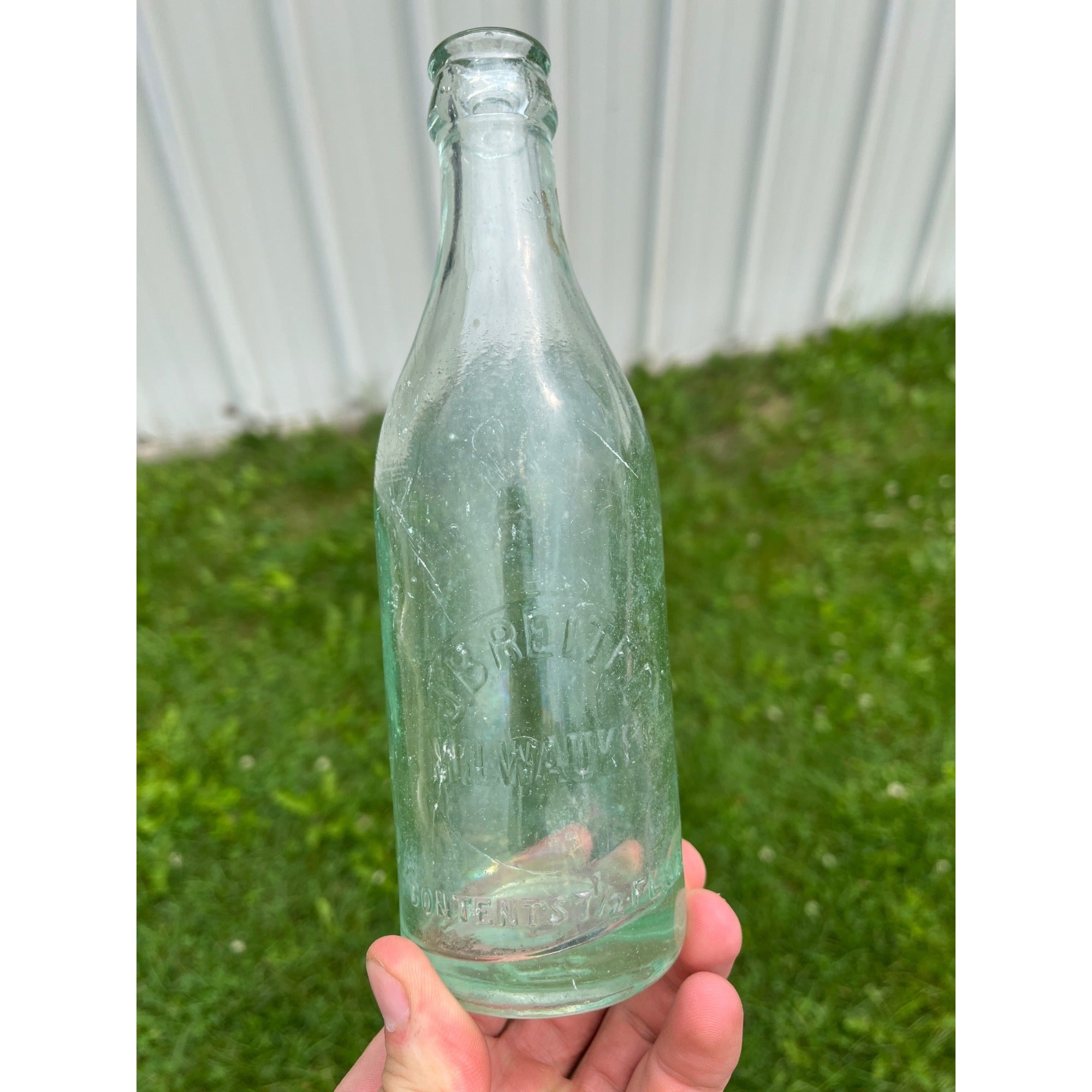 Vintage J.B. Reiter 7.5 Fluid Ounce Soda Bottle Milwaukee, WI Embossed