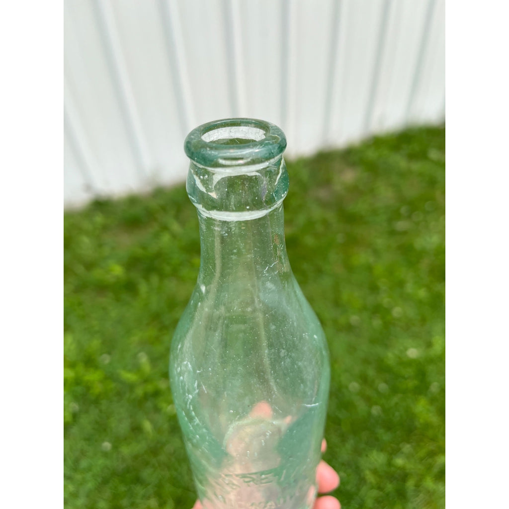 Vintage J.B. Reiter 7.5 Fluid Ounce Soda Bottle Milwaukee, WI Embossed