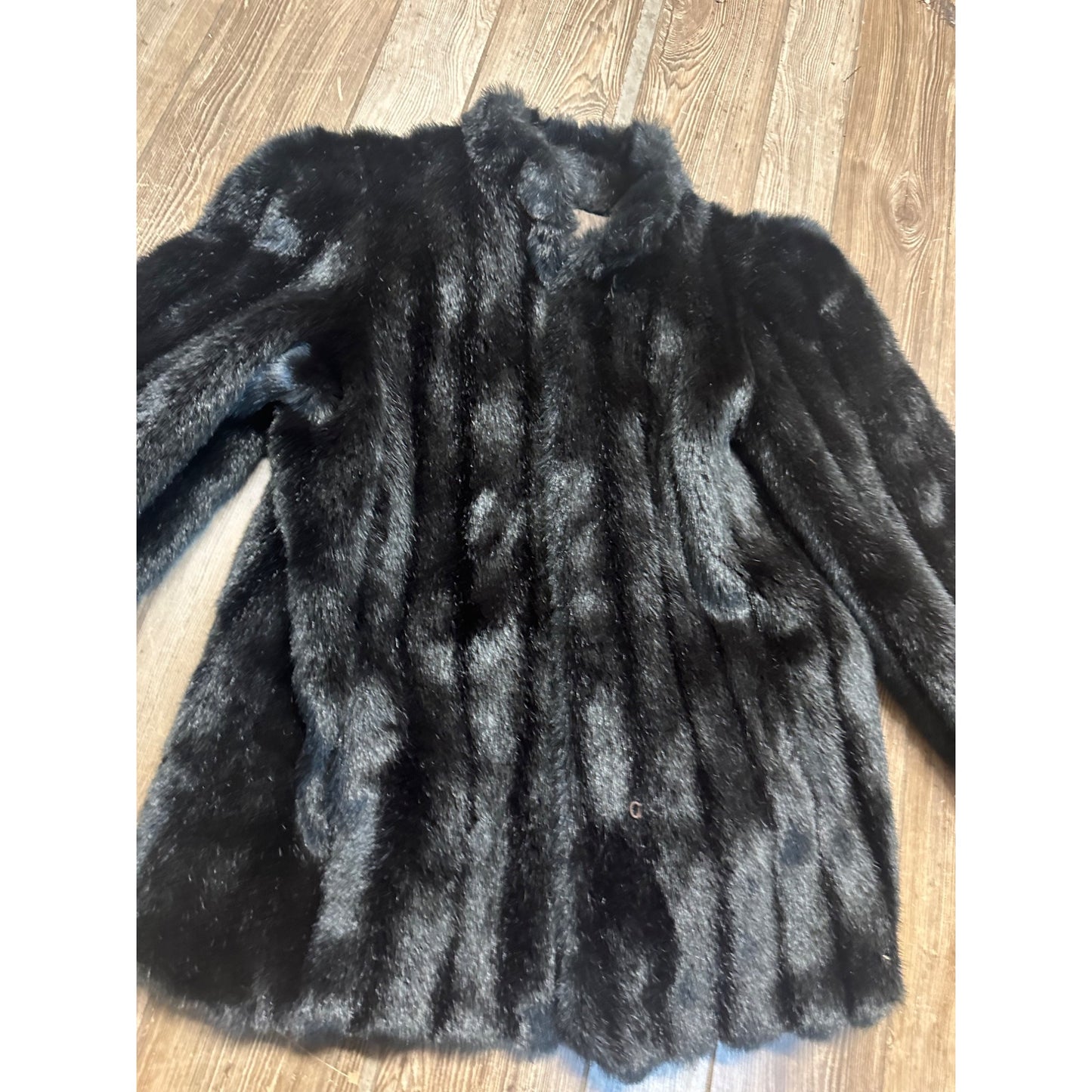 Vintage Womens Black Faux Fur Winter Coat Jacket Fashion Retro