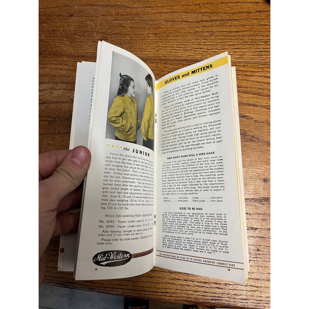 Vintage Mid-Western Sport Togs Bucksin Berlin Wisconsin Glove Co. Brochure