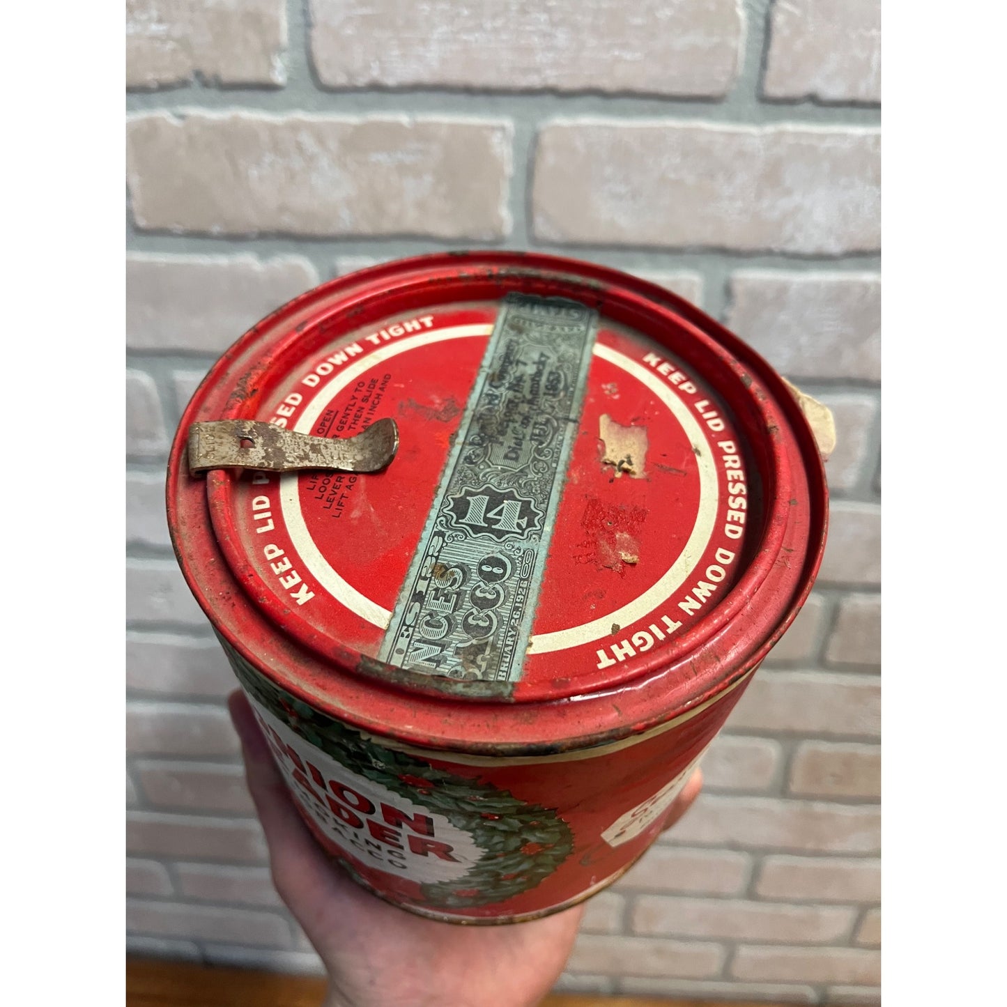 Vintage Union Leader Season's Greetings Smoking Tobacco Tin Can Christmas EMPTY