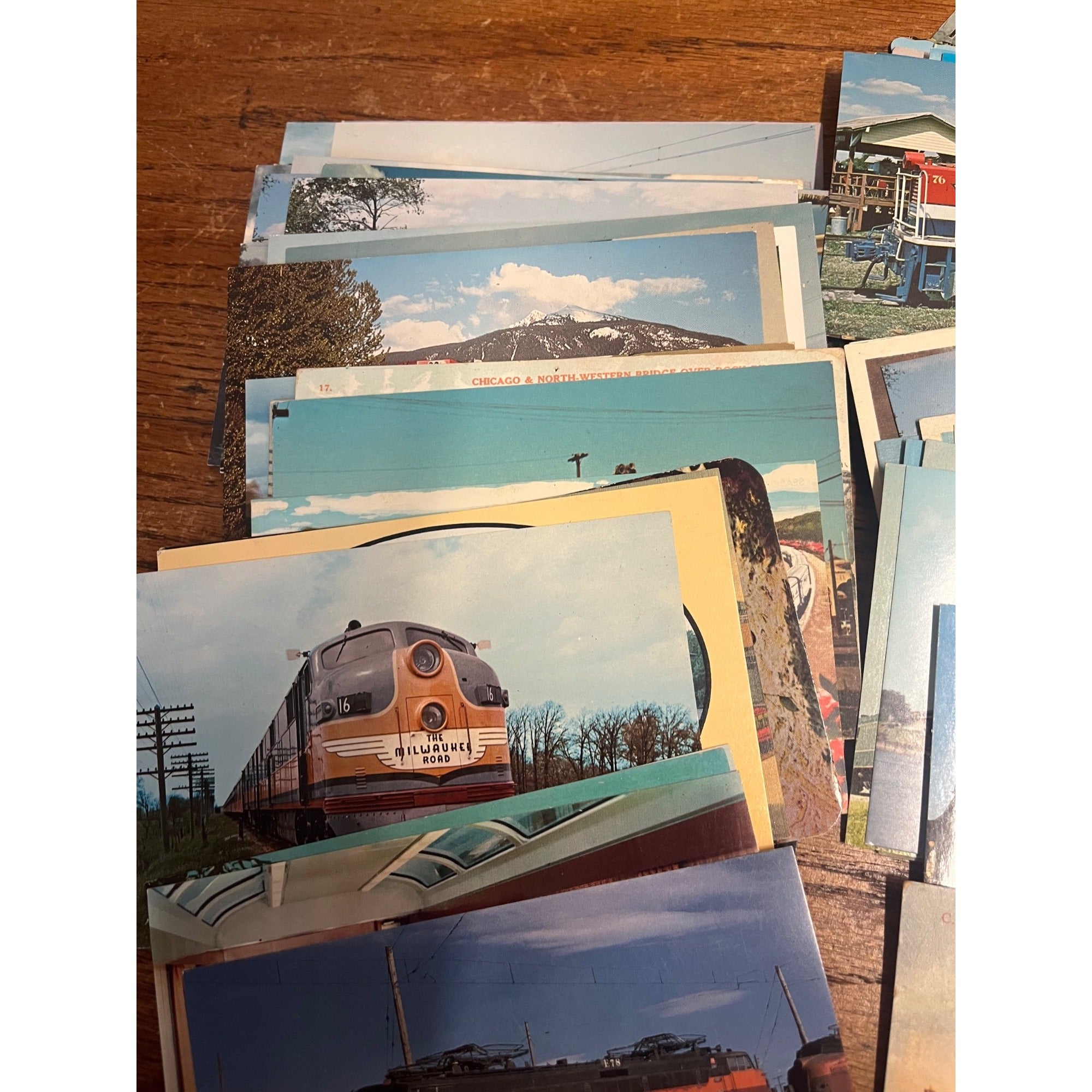 Huge Lot 1950s-1970s Railroad Train Postcards Locomotives Street Car Linen ++