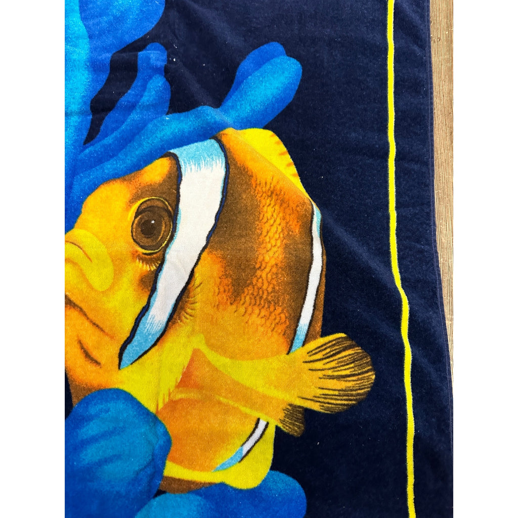 Vintage Waikiki Aquarium Hawaii Beach Bathroom Towel Fish