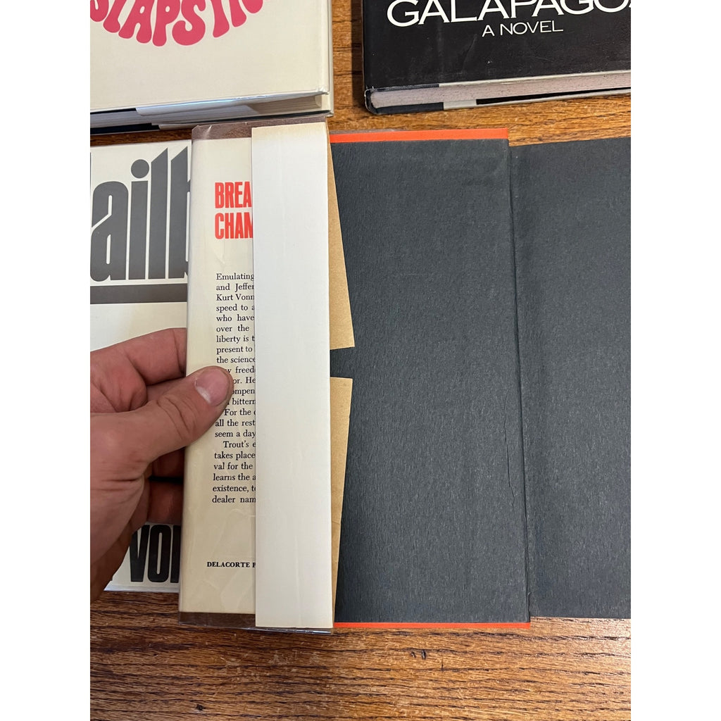 Kurt Vonnegut Book Lot: Breakfast of Champions, Jailbird, Galapagos, Slapstick