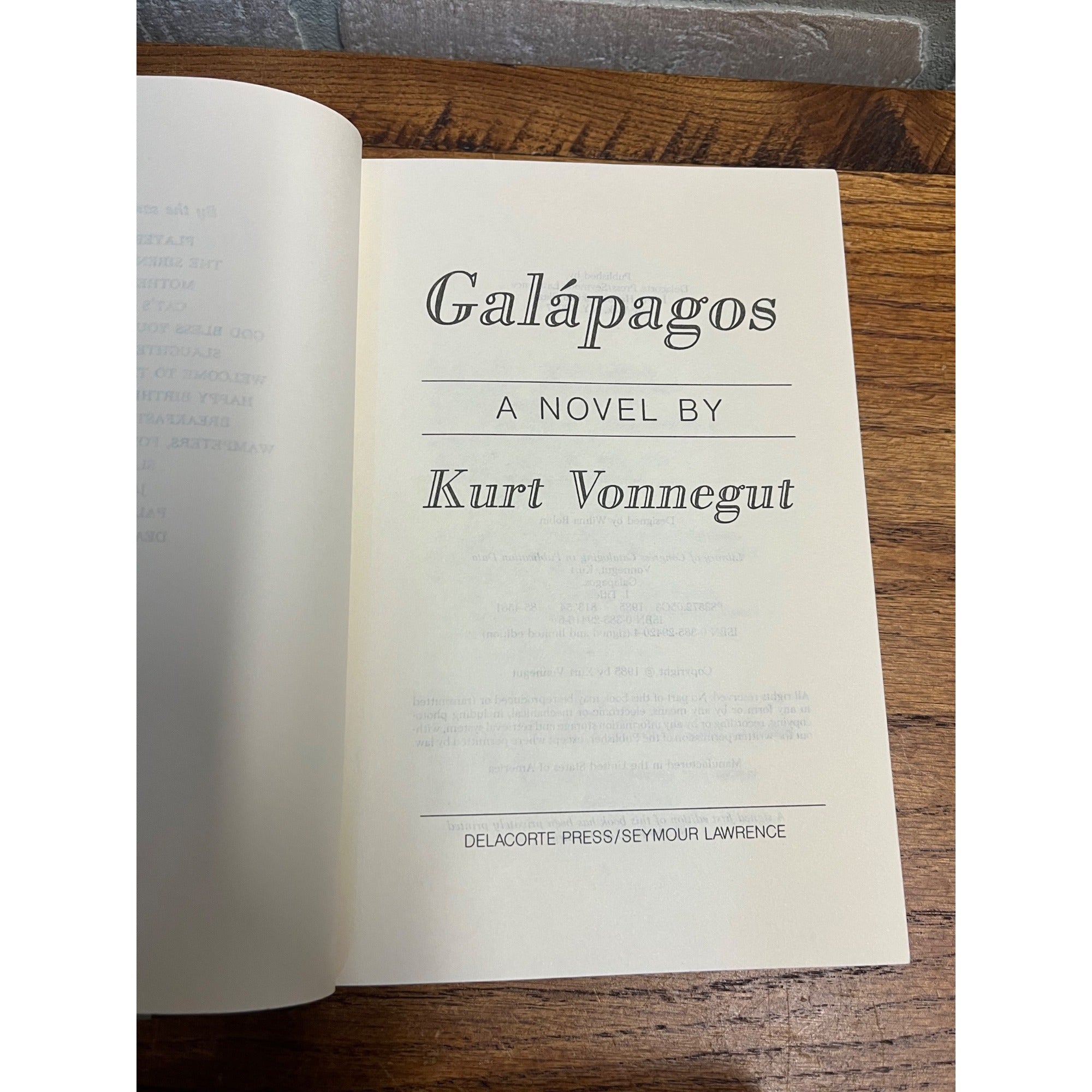 Kurt Vonnegut Book Lot: Breakfast of Champions, Jailbird, Galapagos, Slapstick